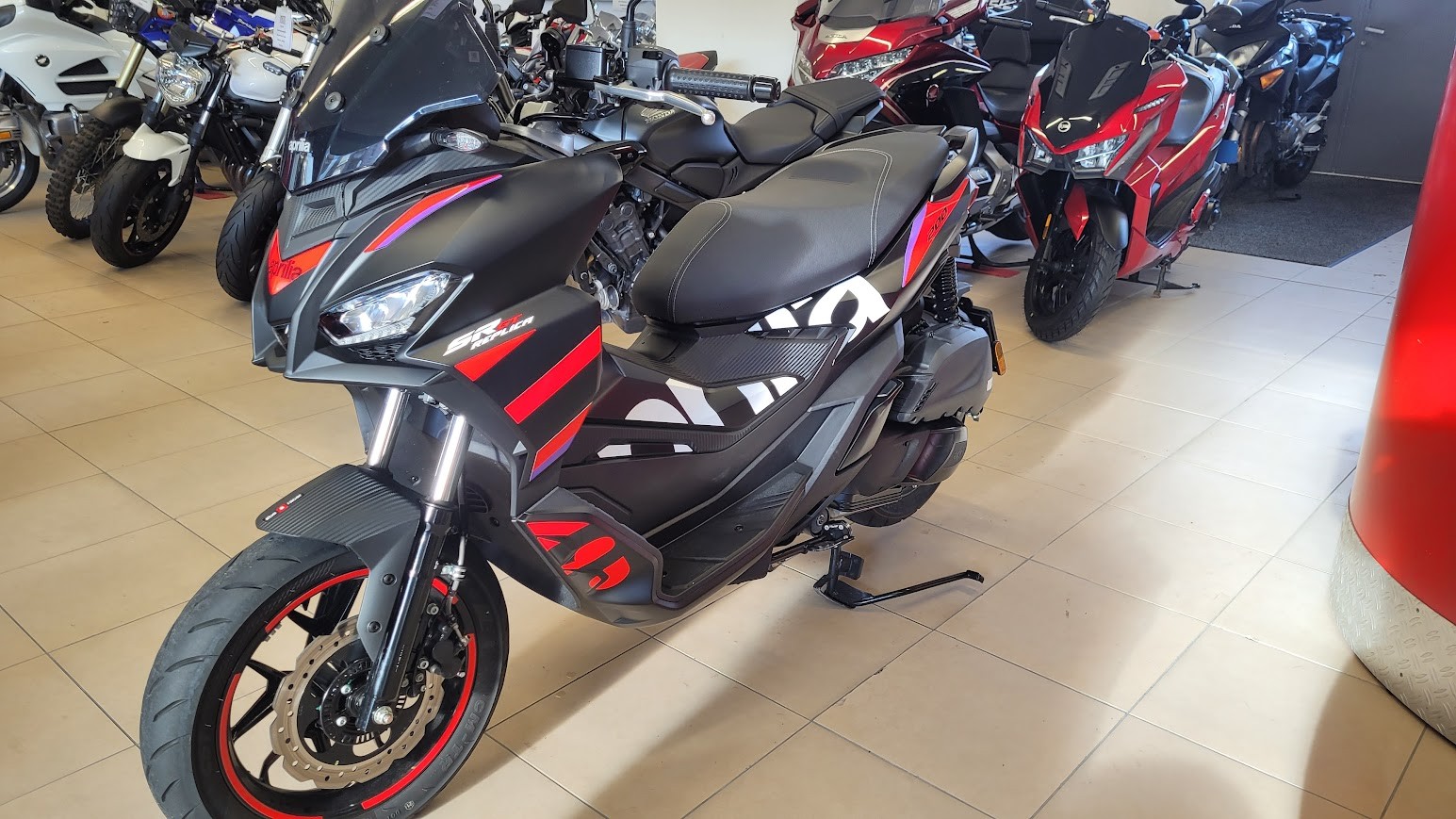 APRILIA SR 200 GT Replica ABS-image-4