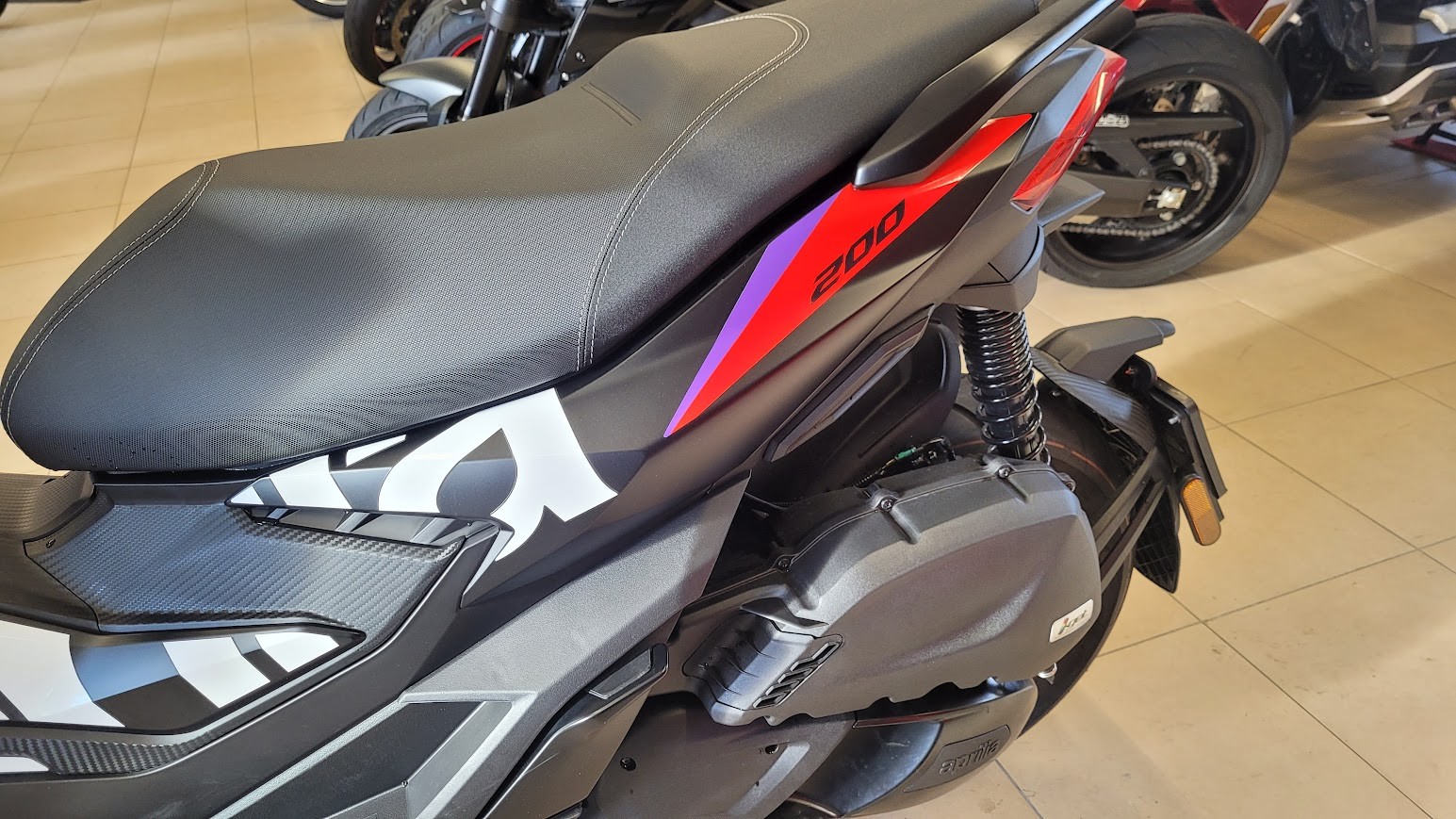 APRILIA SR 200 GT Replica ABS-image-5