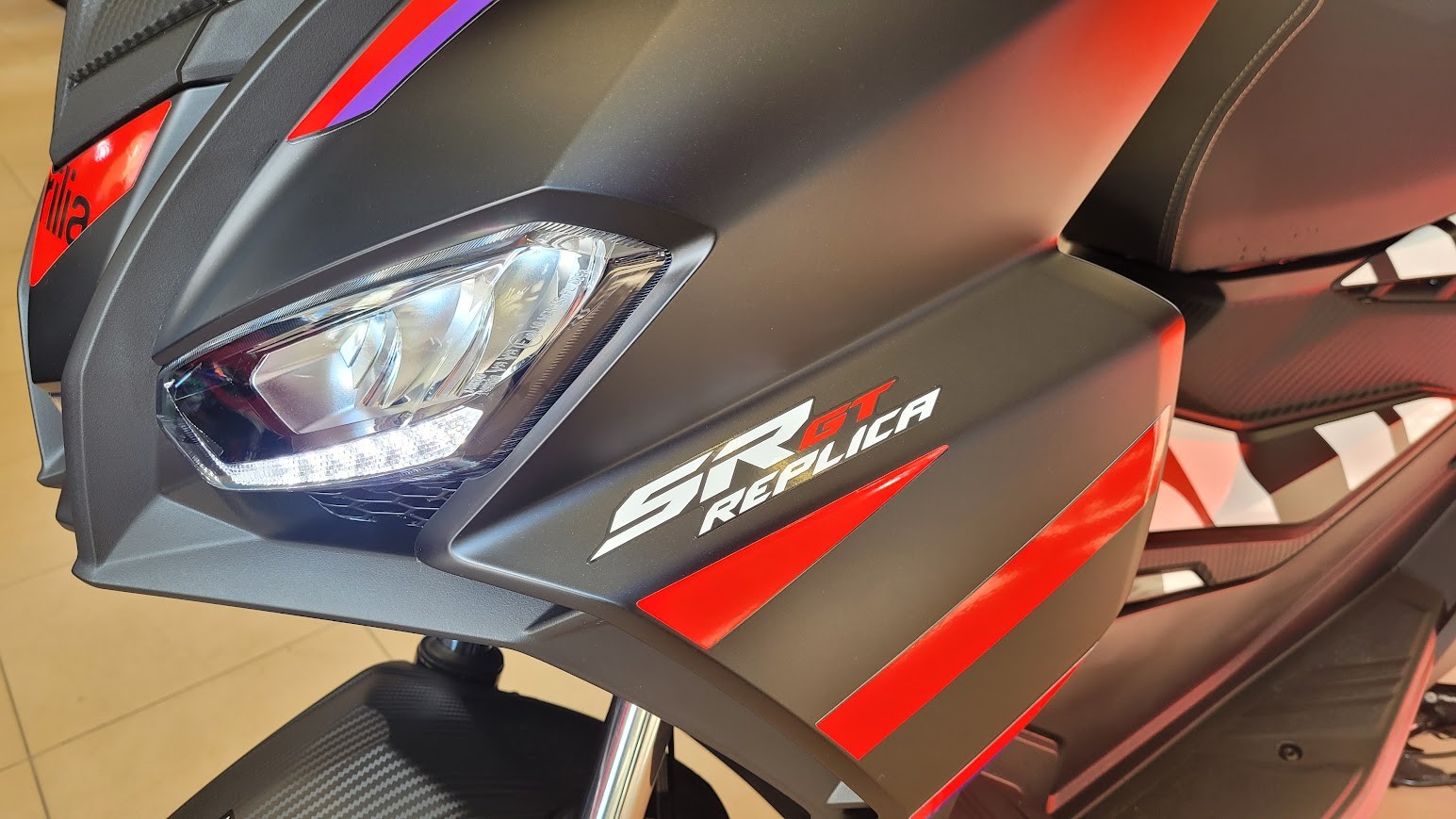 APRILIA SR 200 GT Replica ABS-image-1
