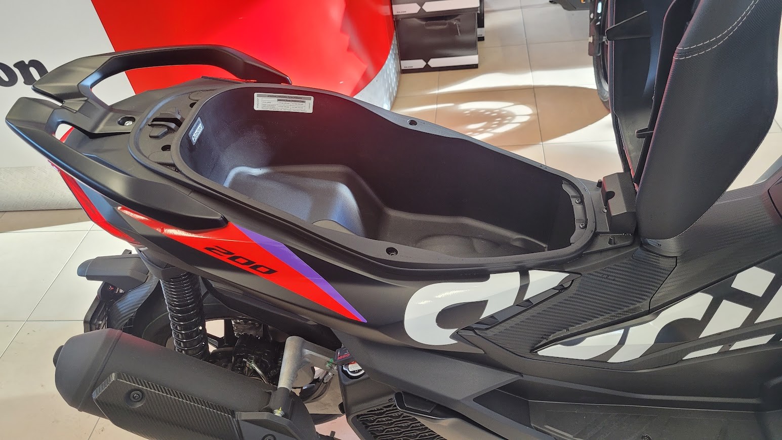 APRILIA SR 200 GT Replica ABS-image-2