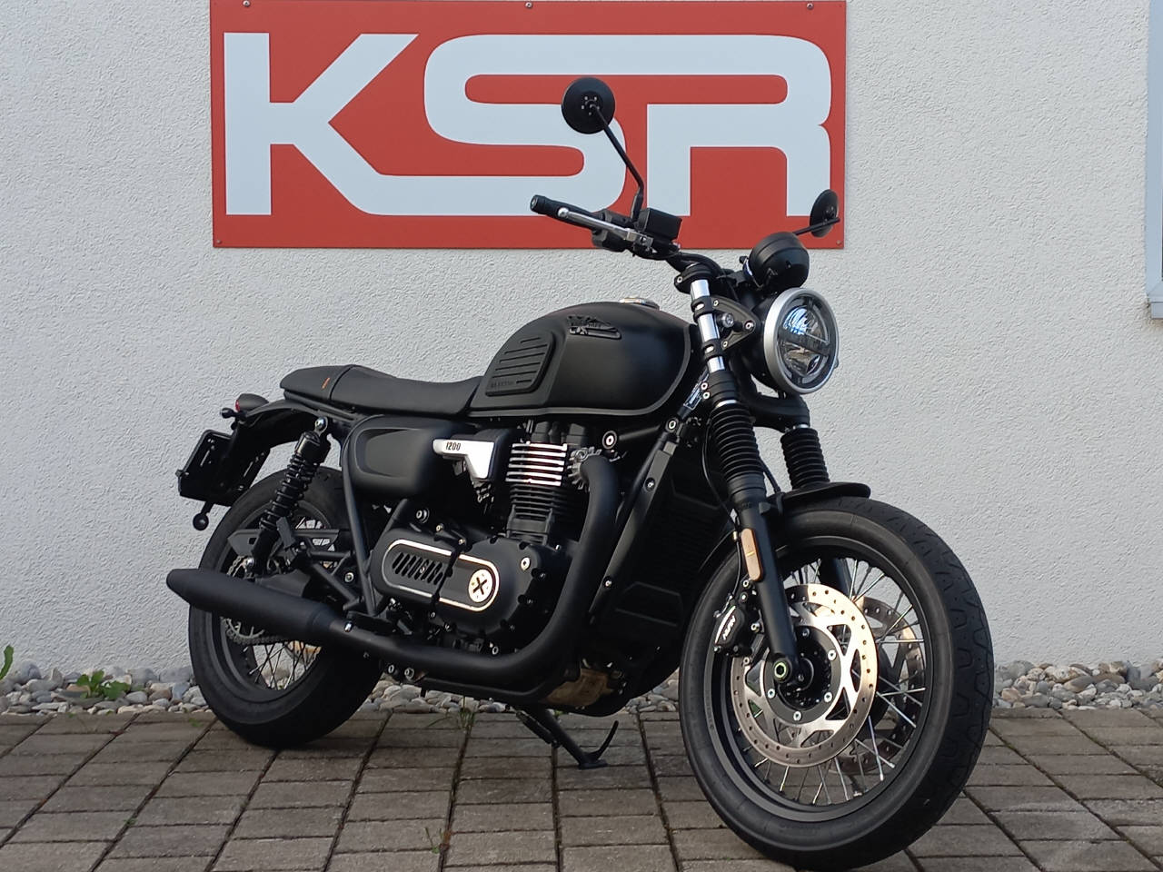 BRIXTON Cromwell 1200 ABS-image-2
