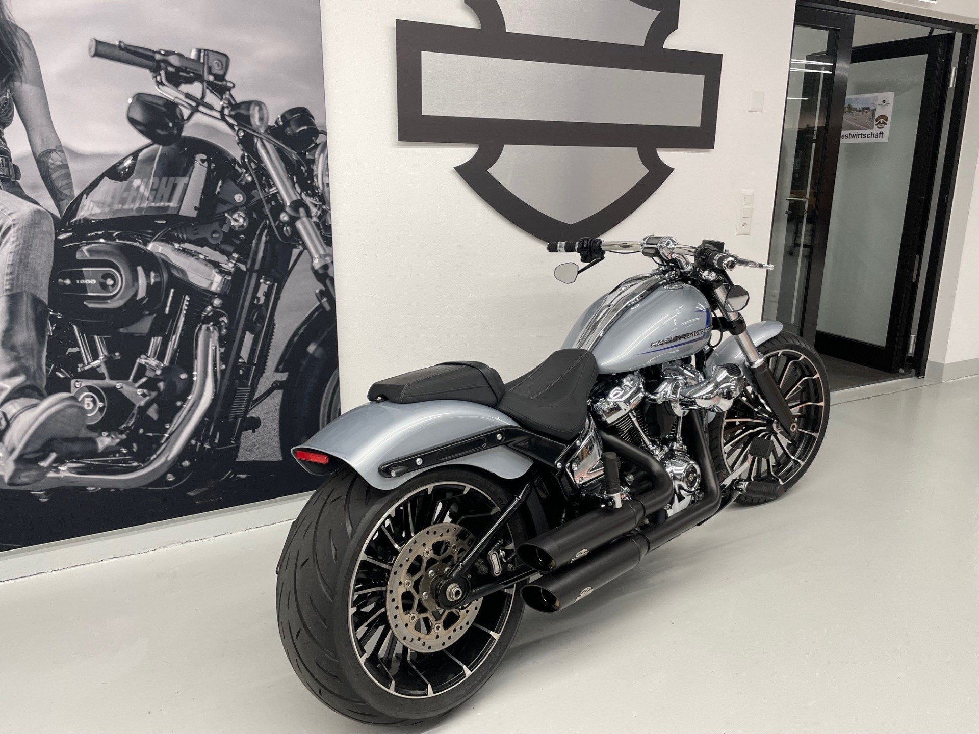 HARLEY-DAVIDSON FXBR 1923 Breakout 117