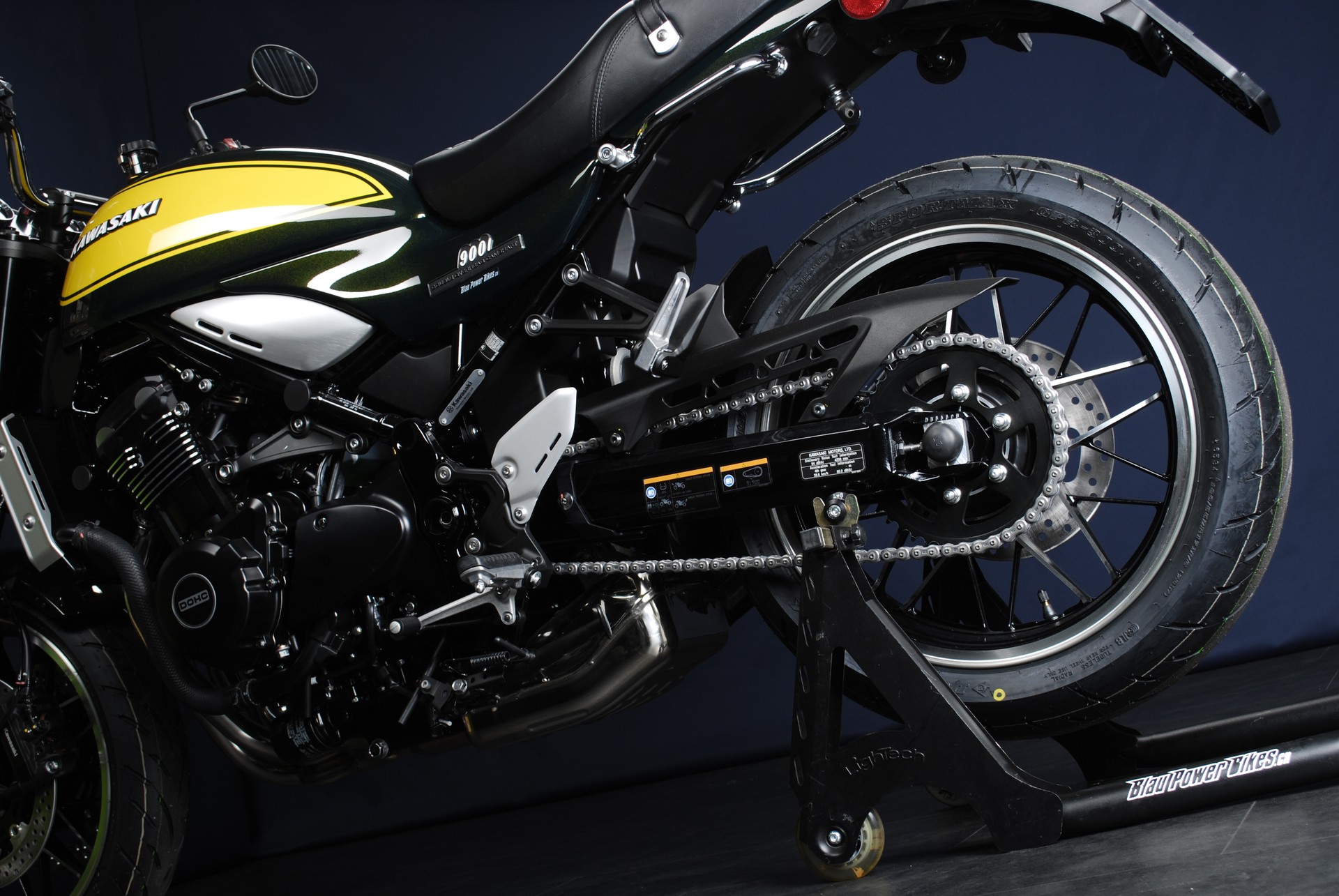 KAWASAKI Z 900 RS Yellow Ball MY24-image-9
