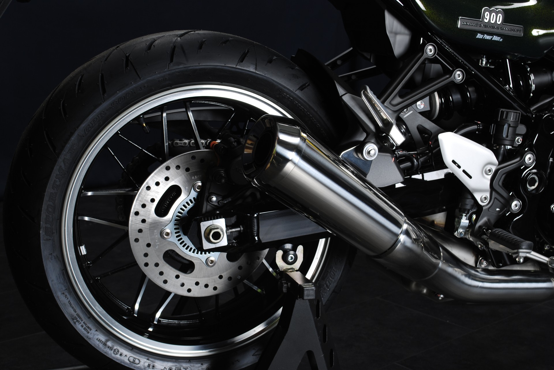 KAWASAKI Z 900 RS Yellow Ball MY24-image-1