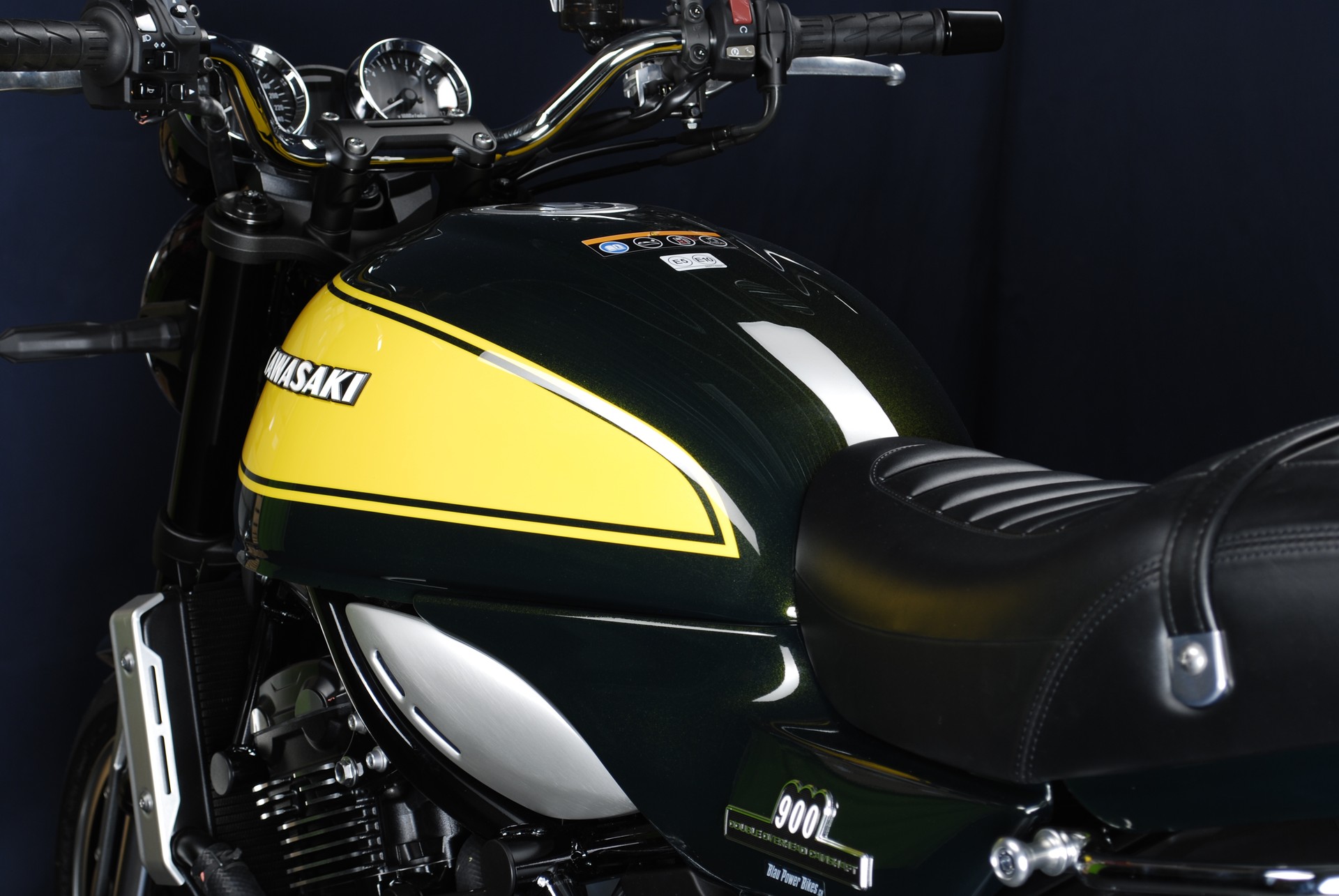KAWASAKI Z 900 RS Yellow Ball MY24-image-8