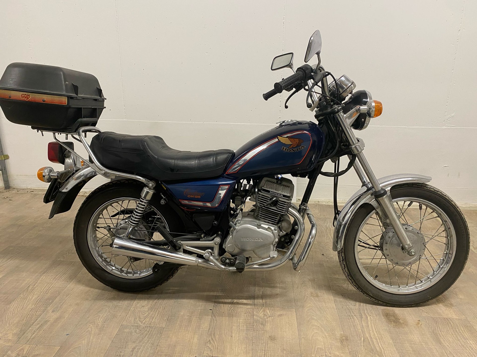HONDA CM 125 C F