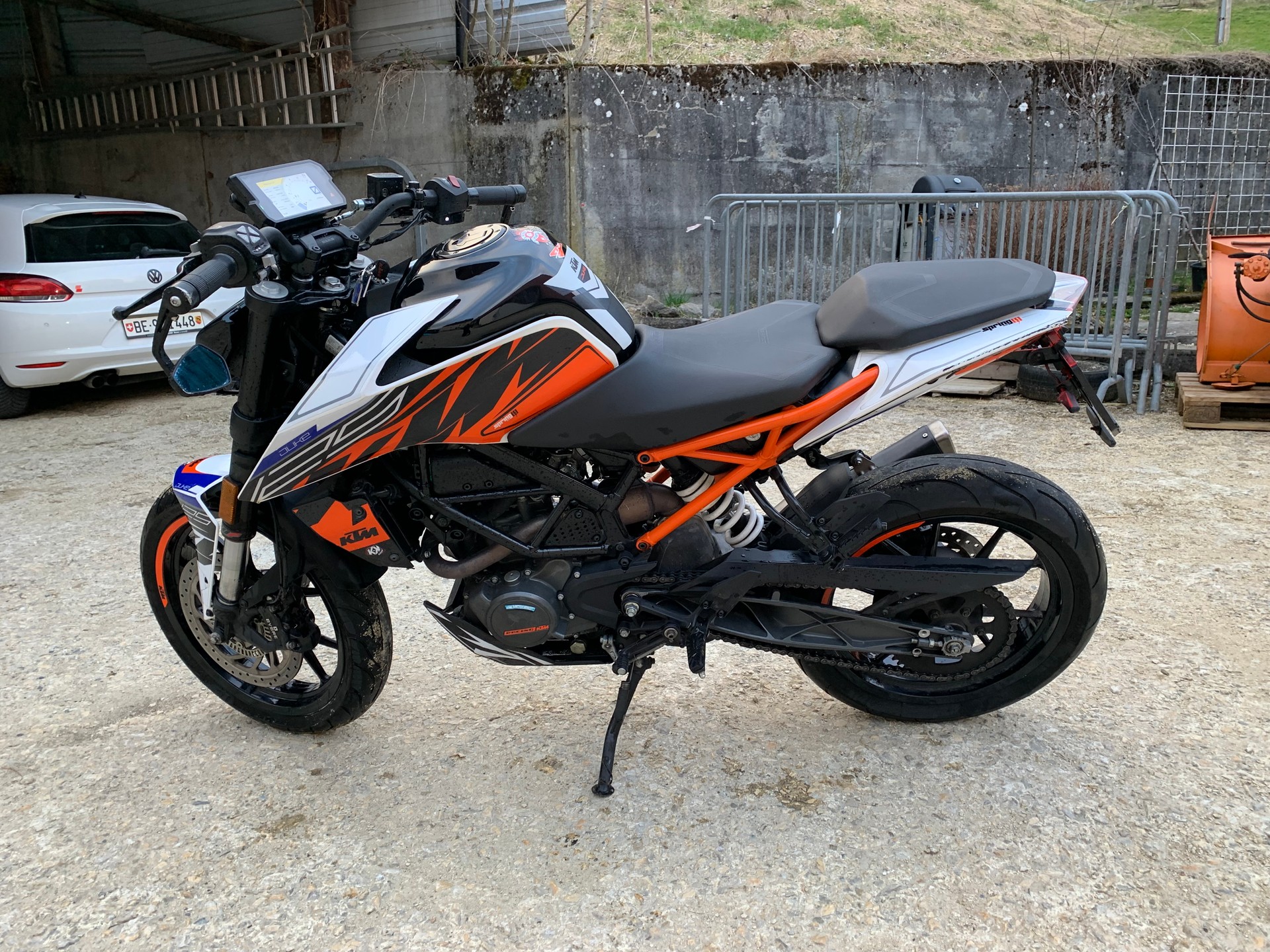 KTM 125 Duke ABS-image-3