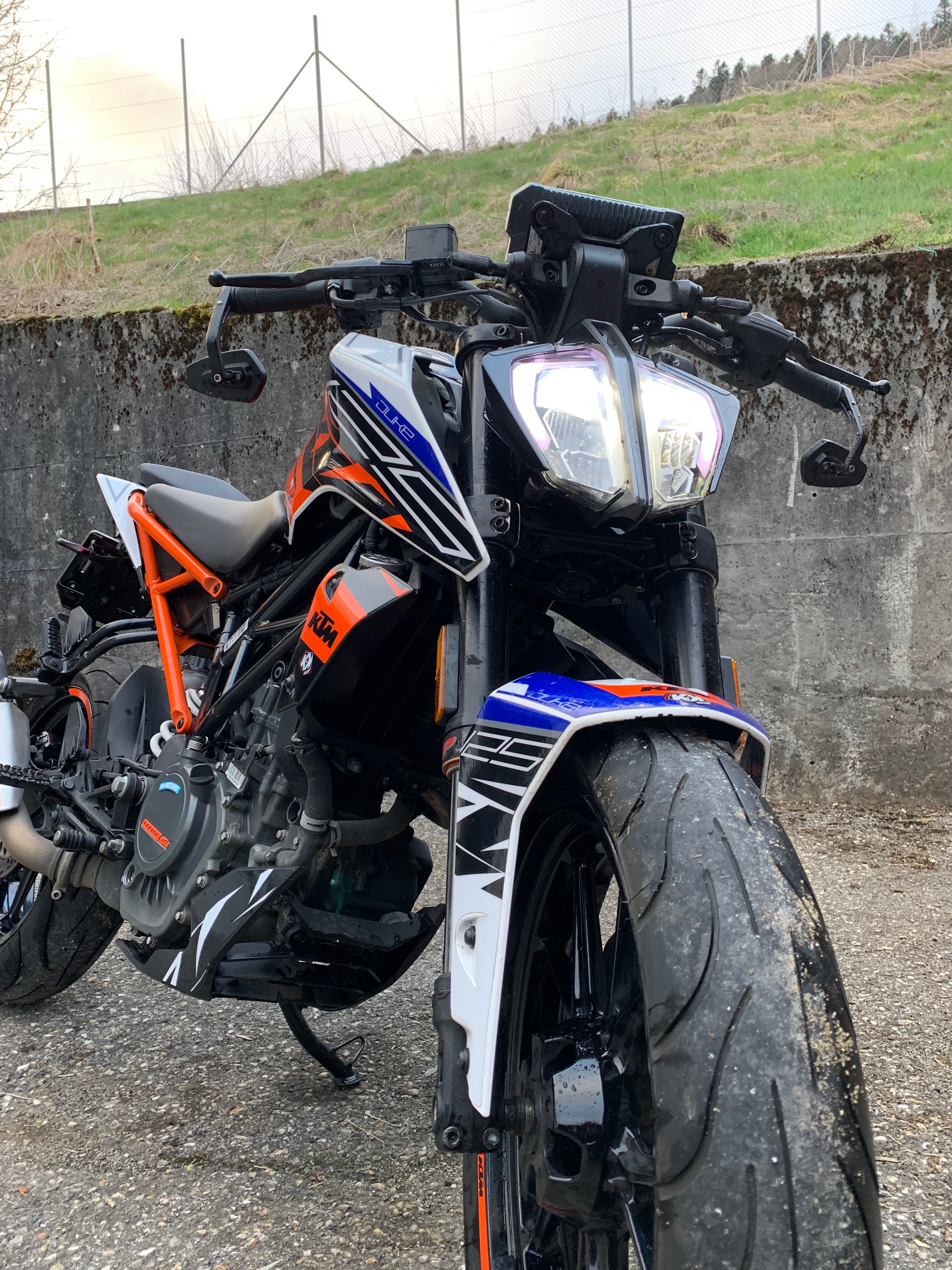KTM 125 Duke ABS-image-7