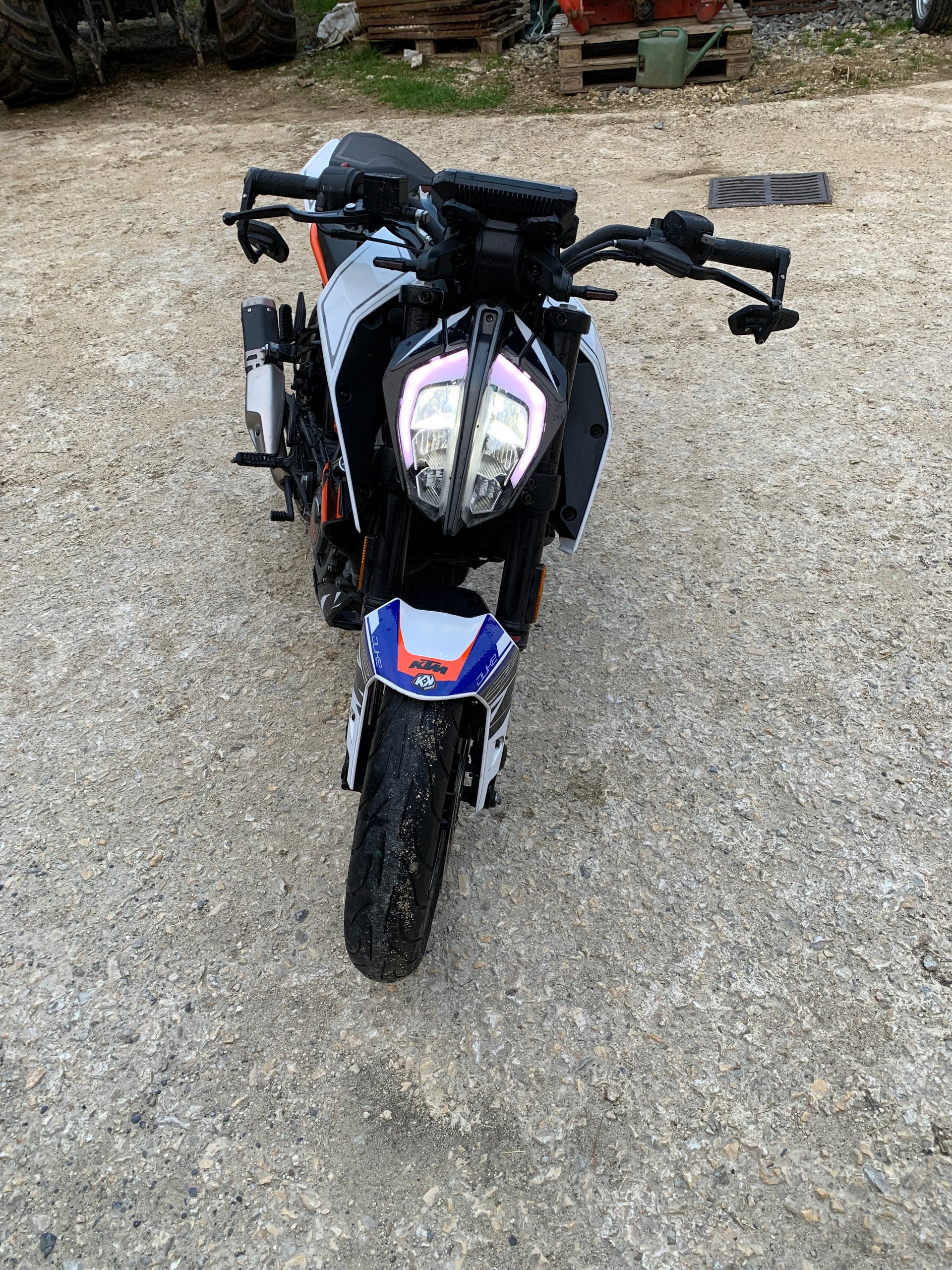 KTM 125 Duke ABS-image-4