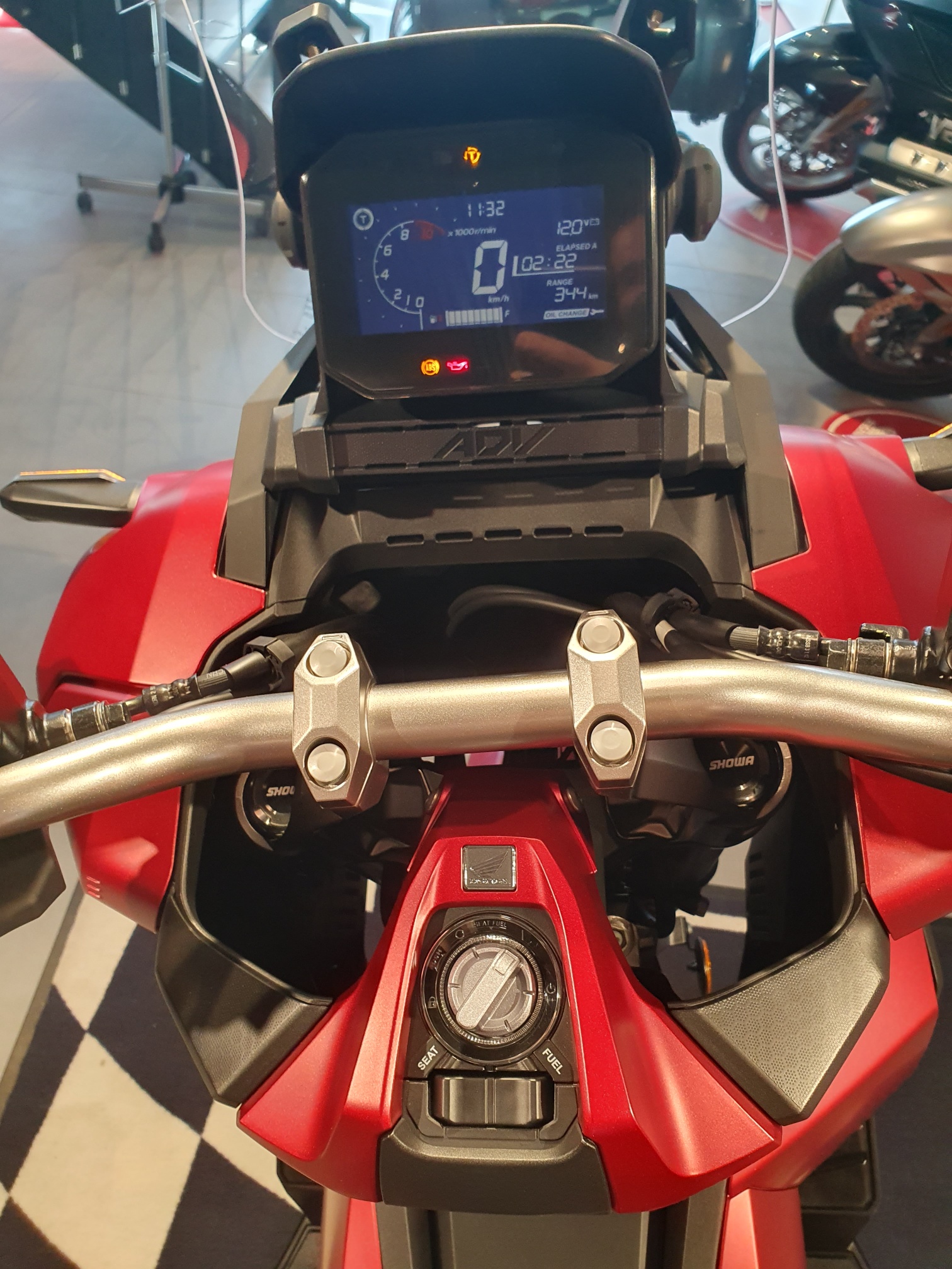HONDA ADV 350-image-6
