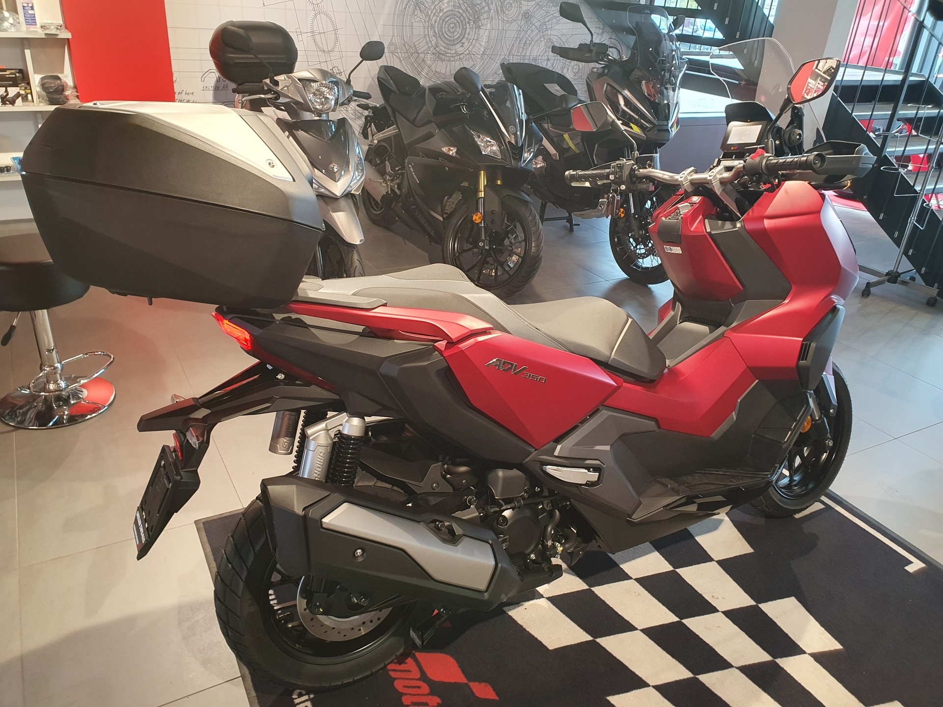 HONDA ADV 350-image-3
