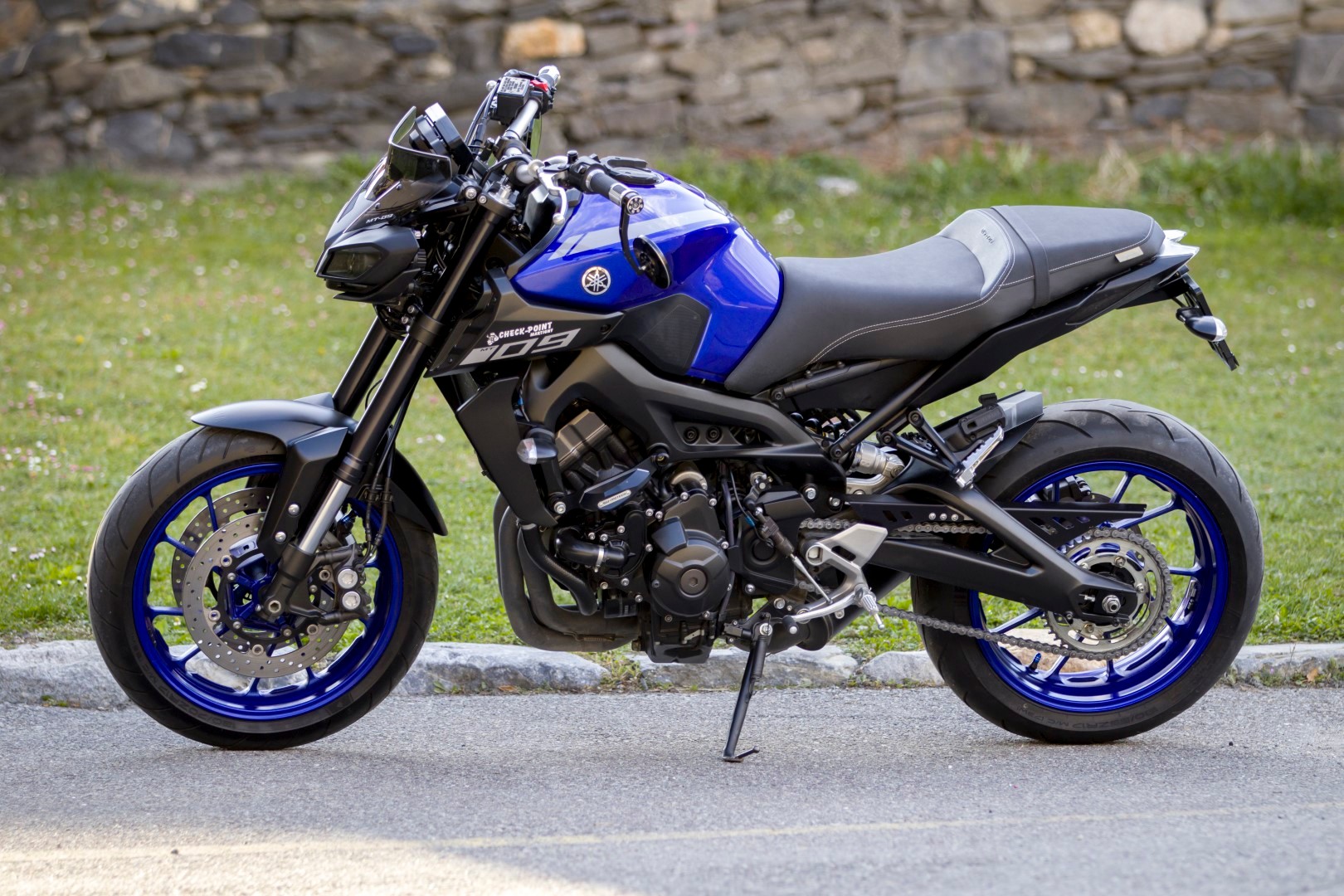 YAMAHA MT-09 ABS-image-3