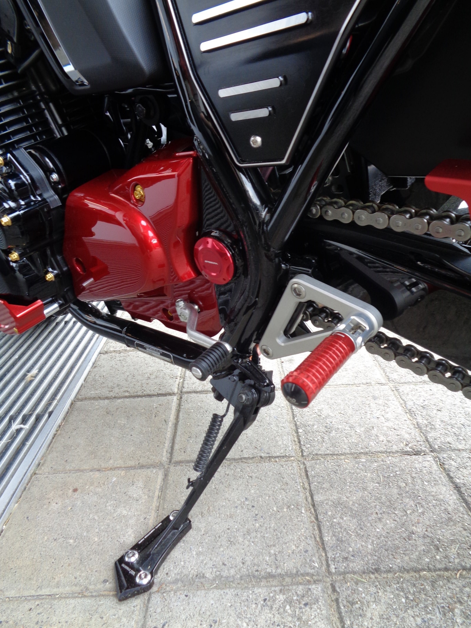 HONDA CB 1100 A ABS-image-11