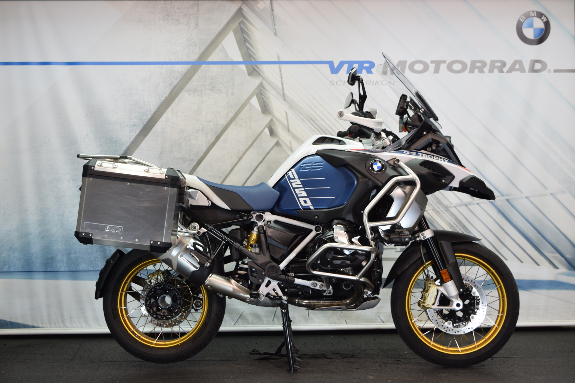 BMW R 1250 GS Adventure Trophy Inkl. BMW Seitenkoffer-image-1