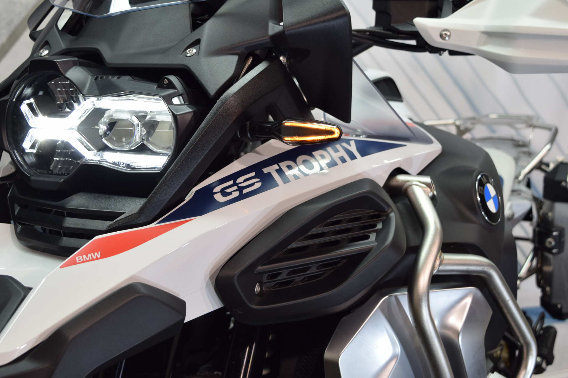 BMW R 1250 GS Adventure Trophy Inkl. BMW Seitenkoffer-image-9