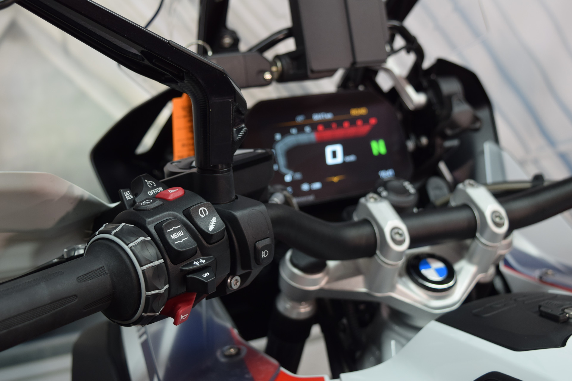BMW R 1250 GS Adventure Trophy Inkl. BMW Seitenkoffer-image-6
