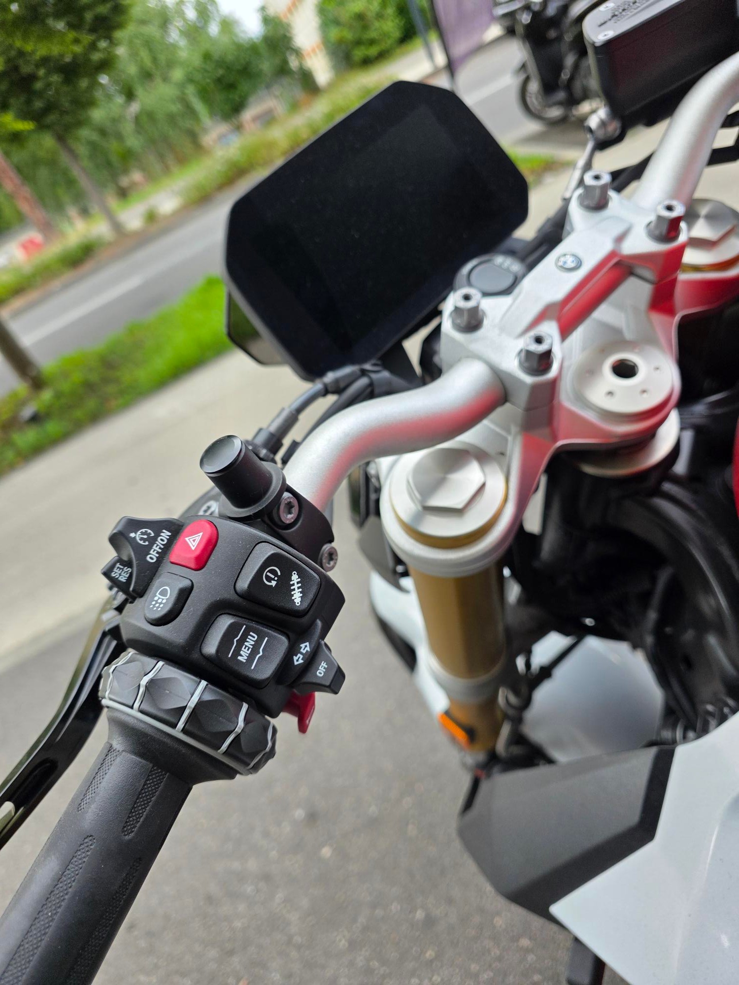 BMW F 900 R ABS-image-3