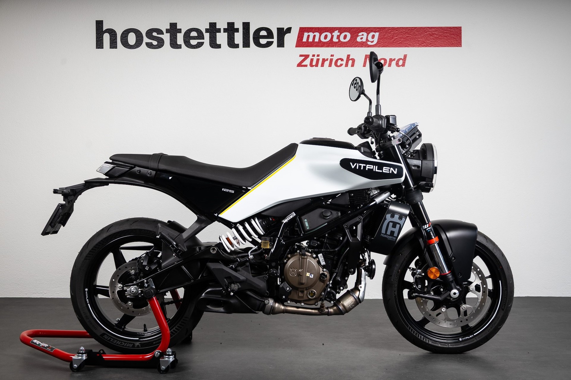 HUSQVARNA VITPILEN 125-showroom-element-1