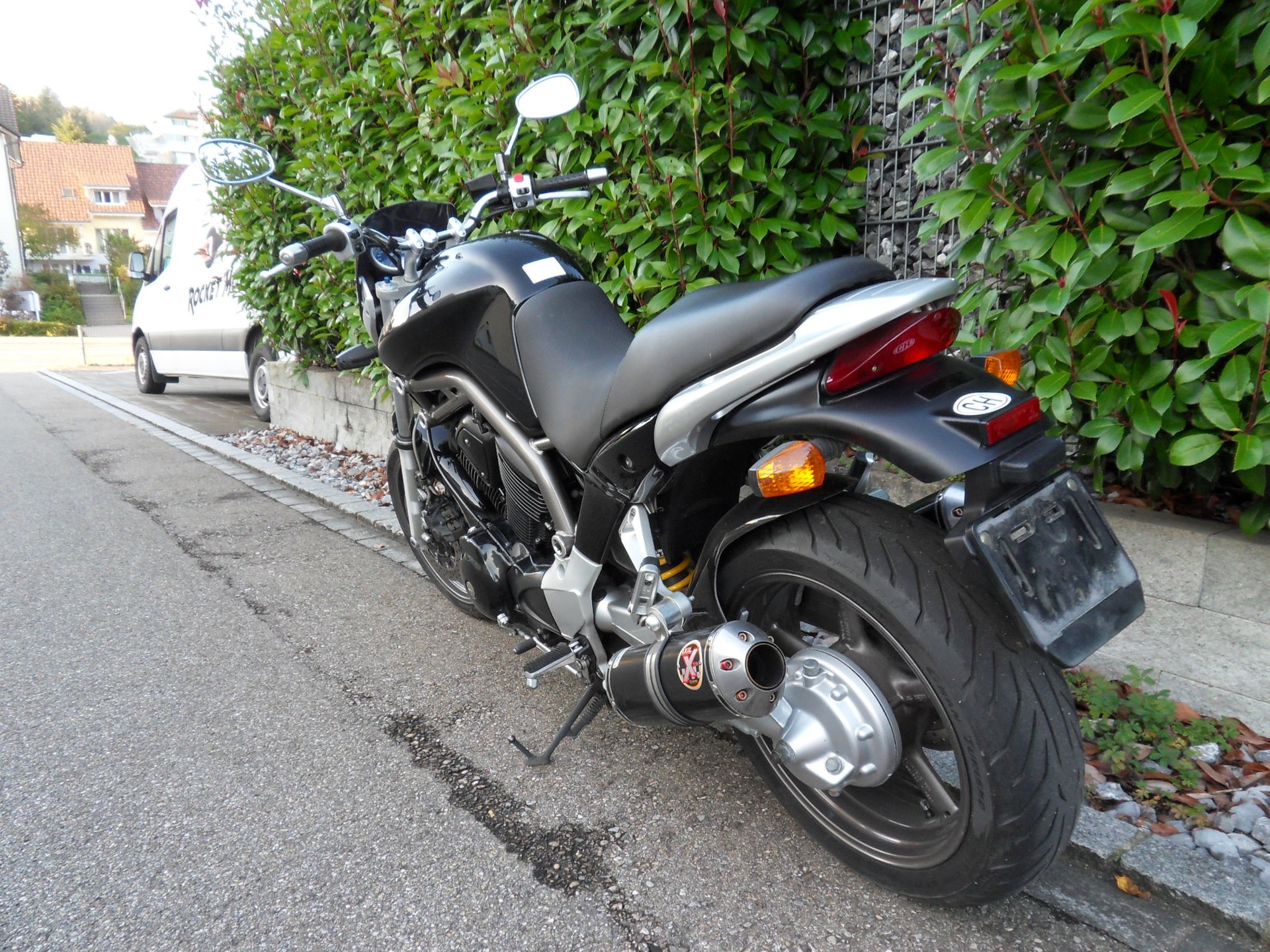 YAMAHA BT 1100 Bulldog-image-4