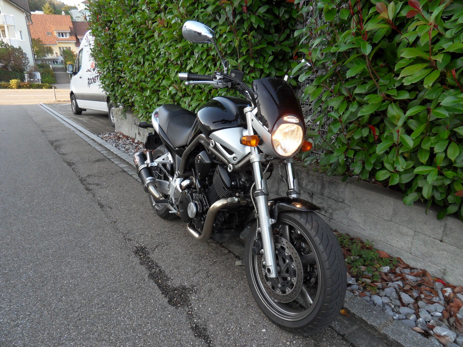 YAMAHA BT 1100 Bulldog-image-3