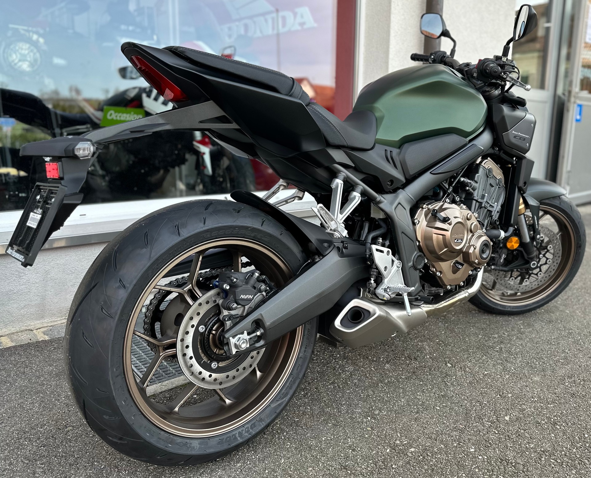 HONDA CB 650 R-showroom-element-3