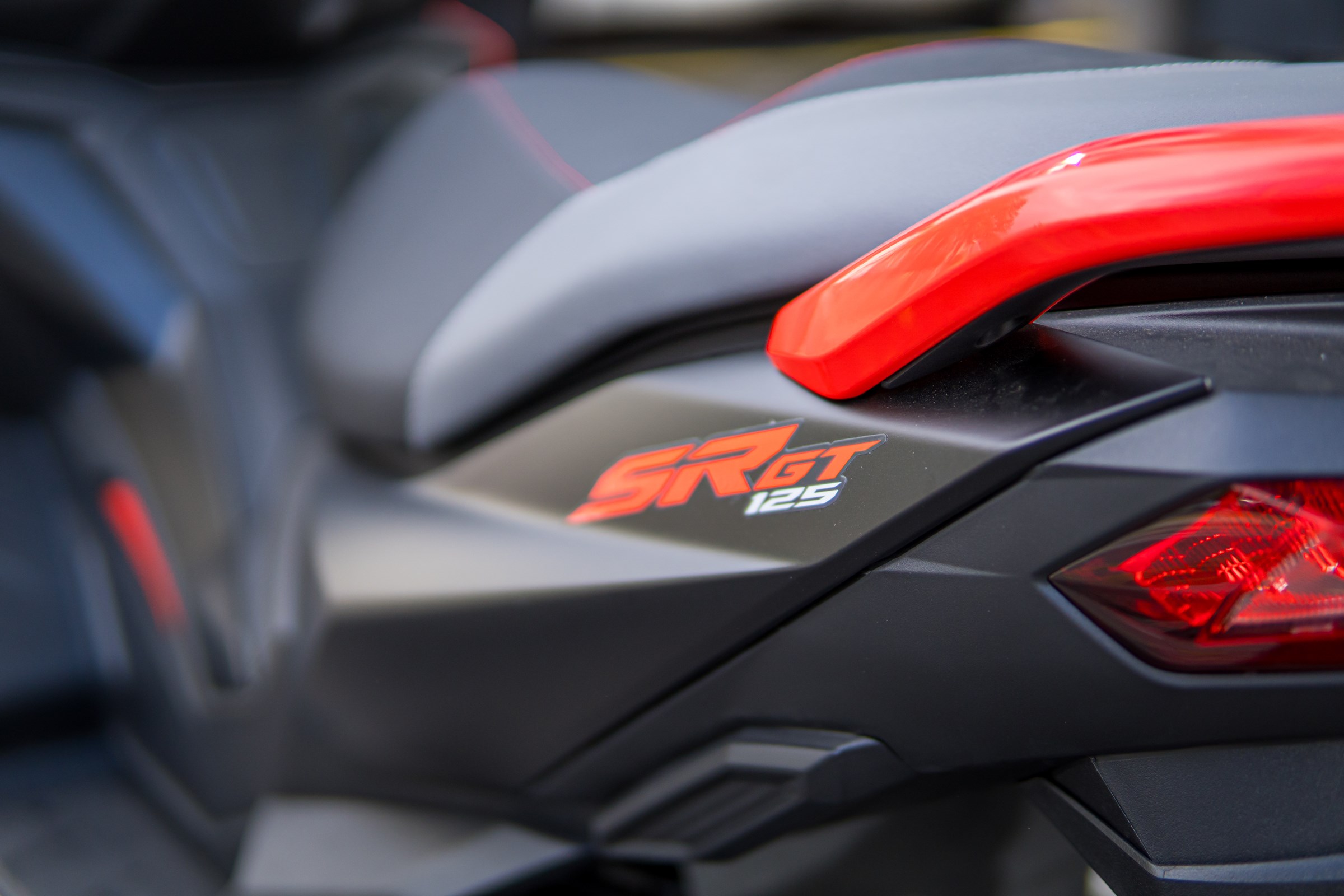 APRILIA SR 125 GT Sport ABS-image-2