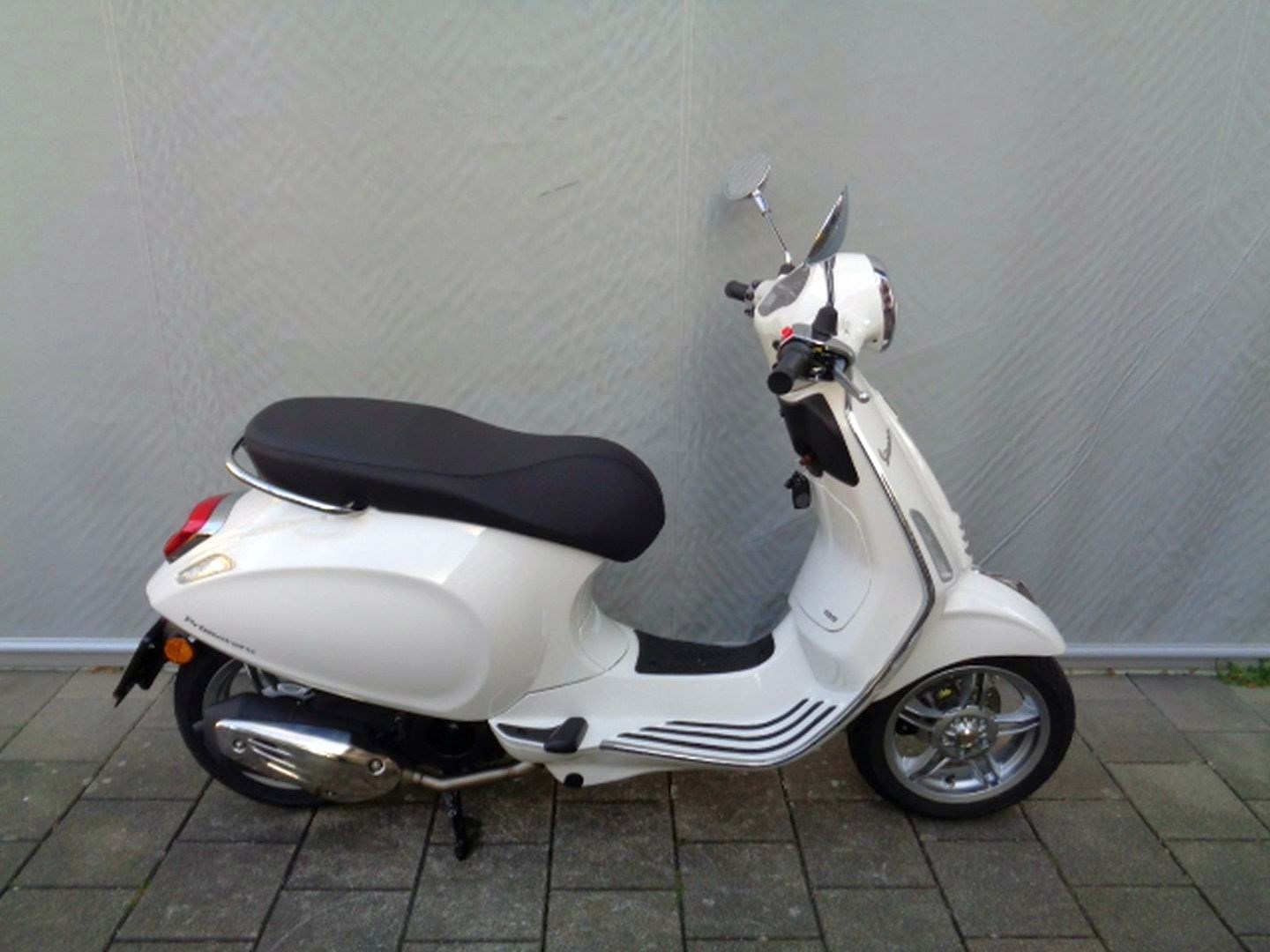 PIAGGIO VESPA PRIMAVERA 125 ABS 12" E5-showroom-element-3