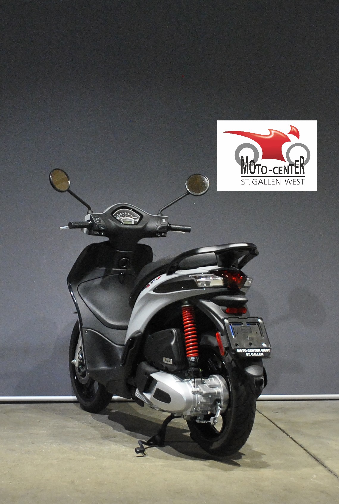 Motorino Liberty S 50 2019 Prezzo Nero Lucido Scooter 125 Liberty