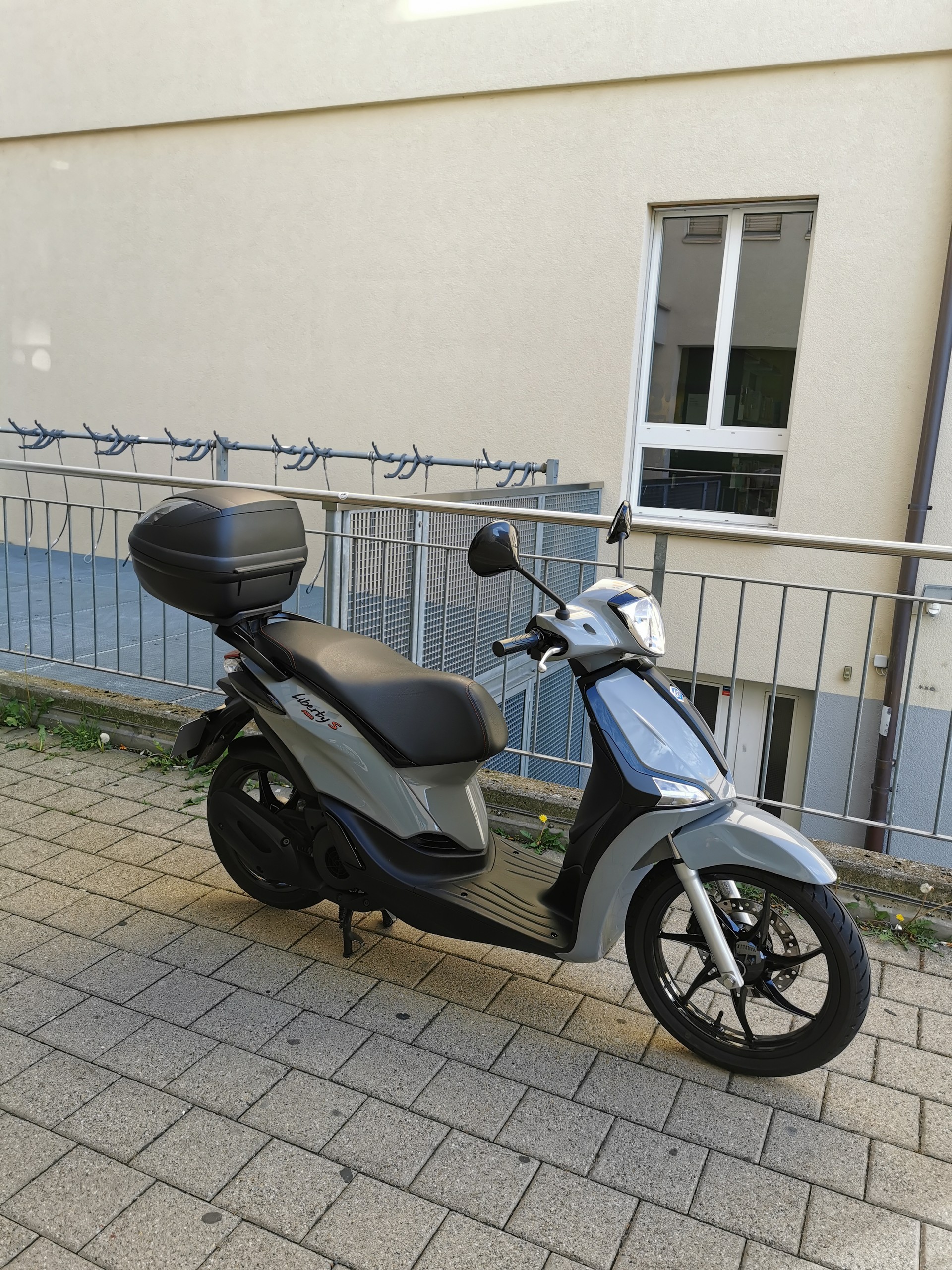 PIAGGIO Liberty 125 Sport-image-0