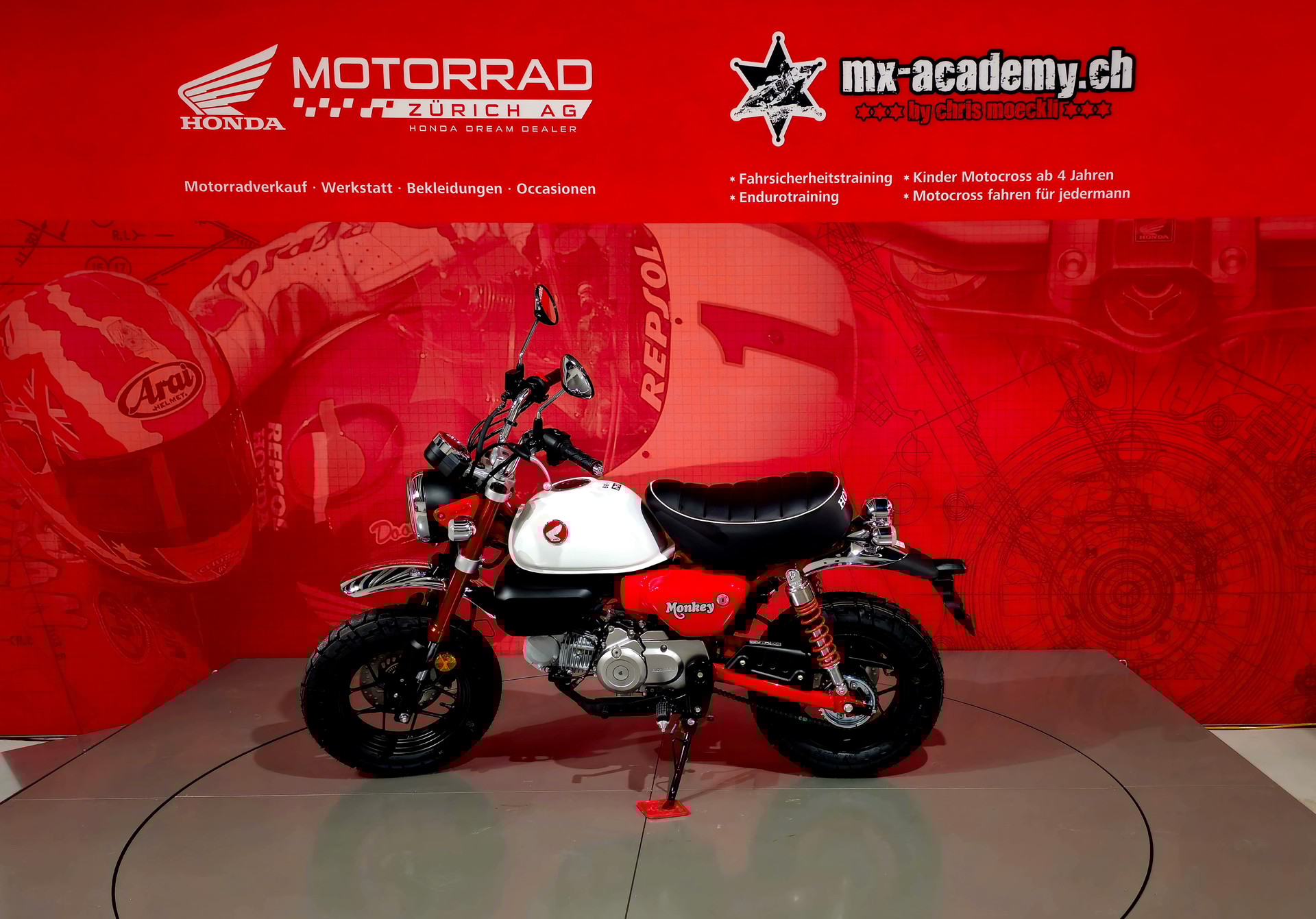 HONDA Z 125 Monkey-showroom-element-1