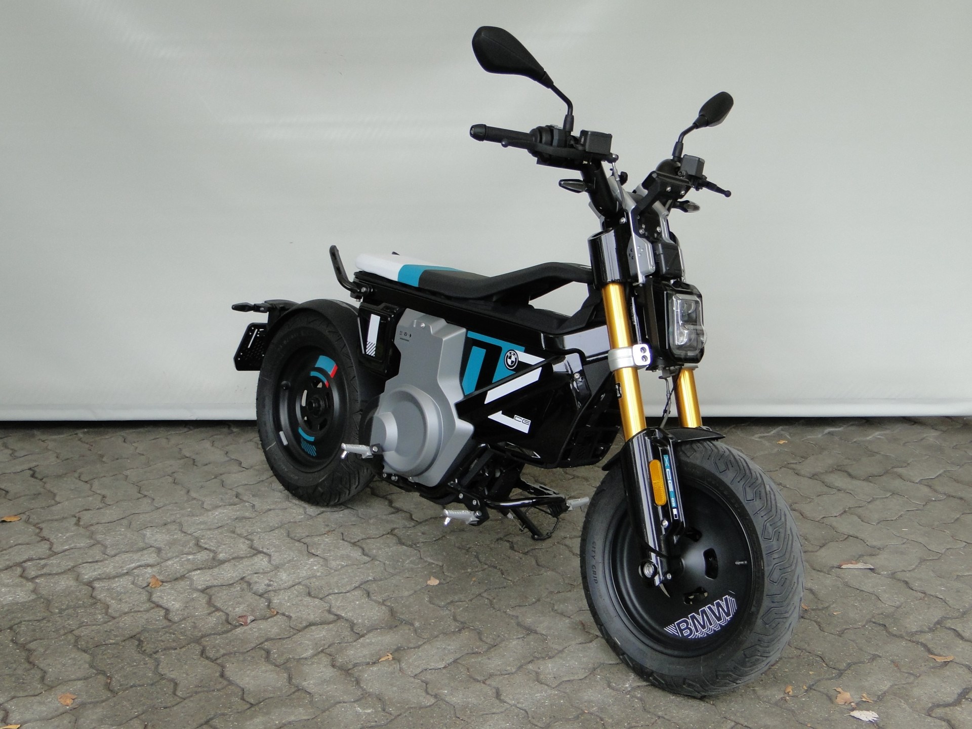 BMW CE 02 Highline Highline Paket-image-1