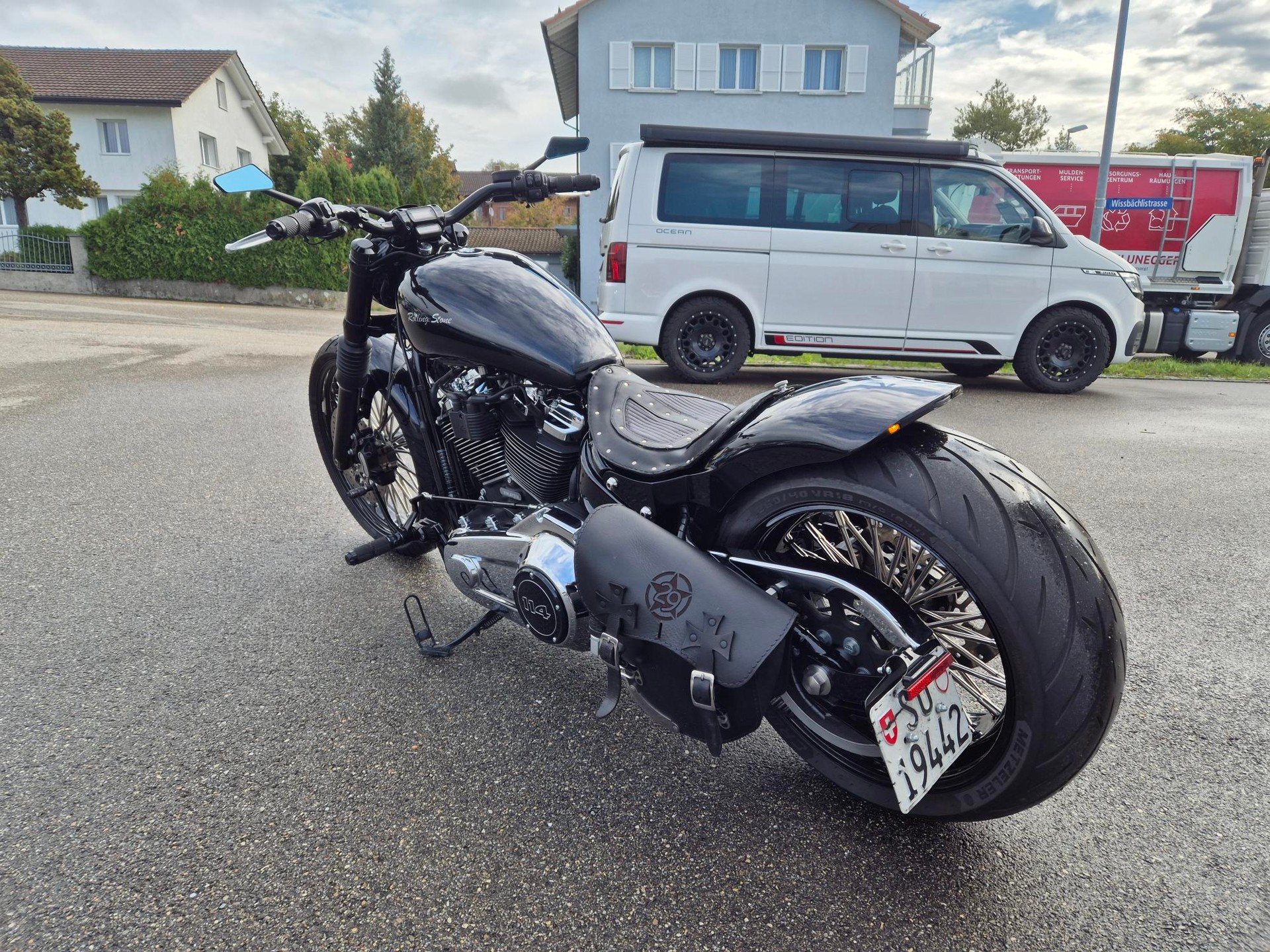 HARLEY-DAVIDSON FXBRS Breakout 114 ABS-image-6