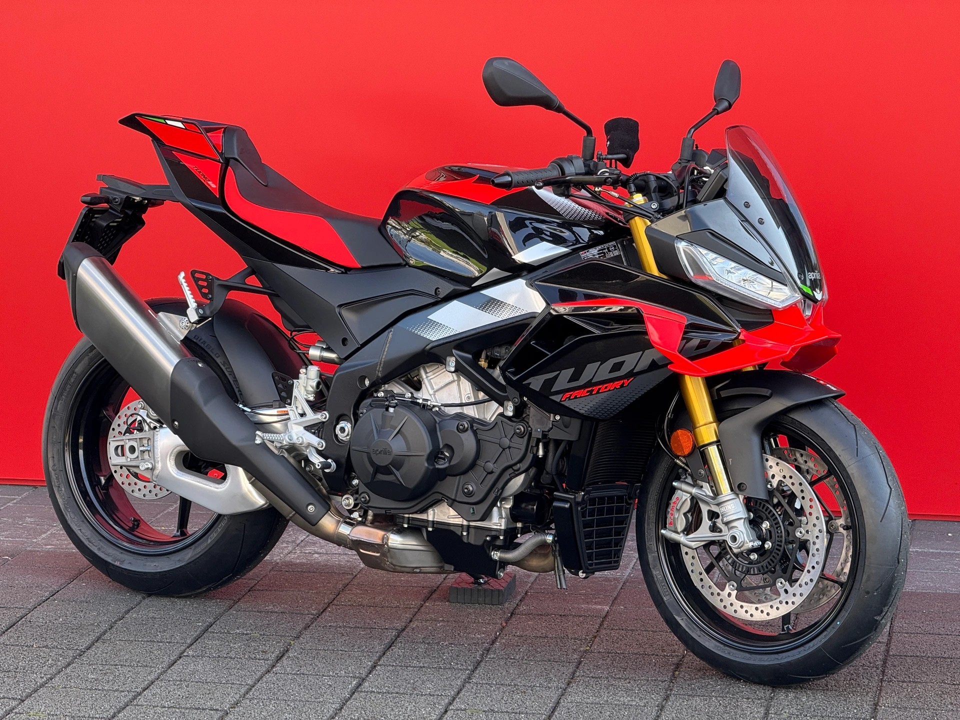 APRILIA Tuono V4 1100 Factory MY25