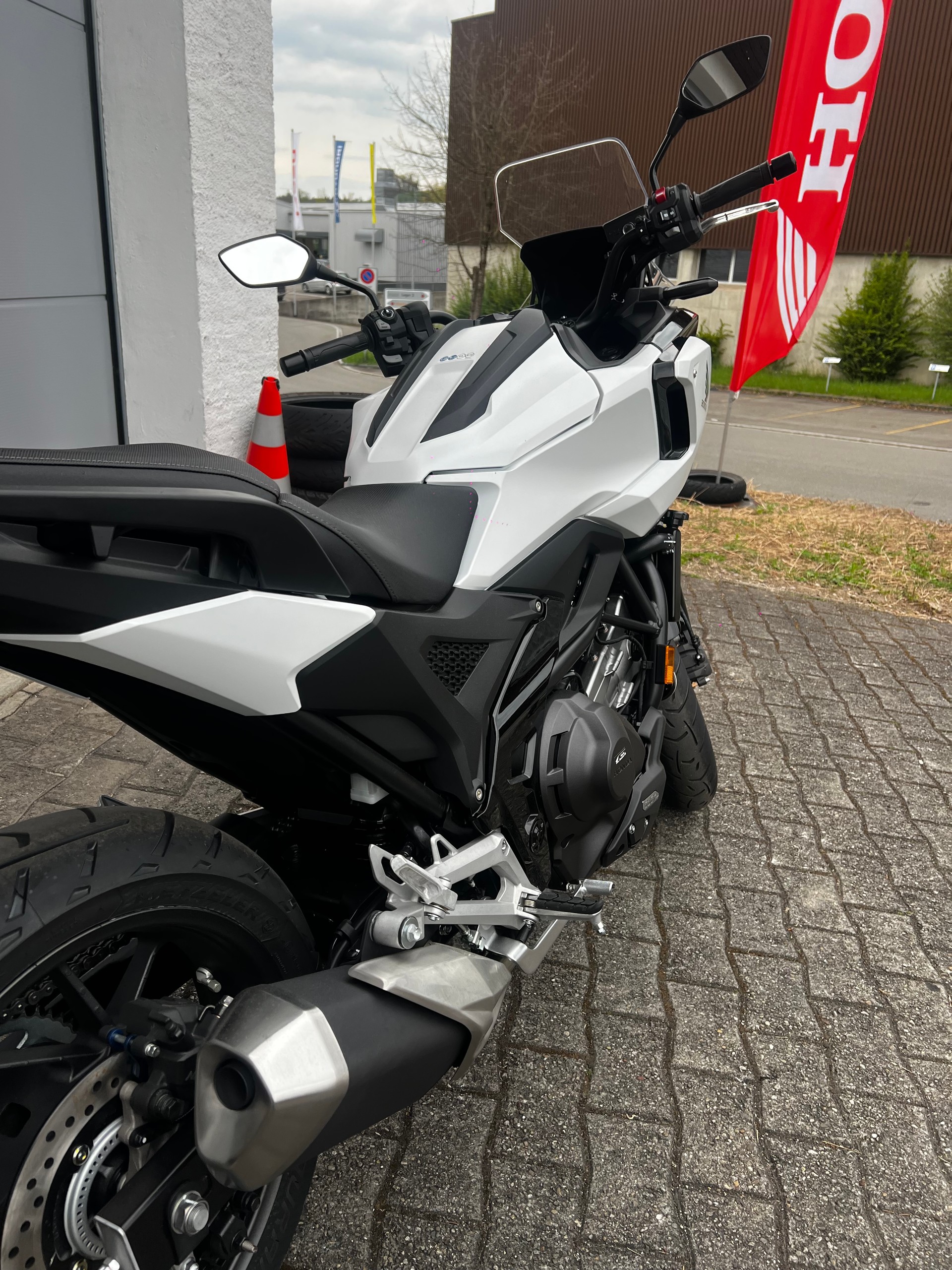 HONDA NC 750 X DCT-showroom-element-3