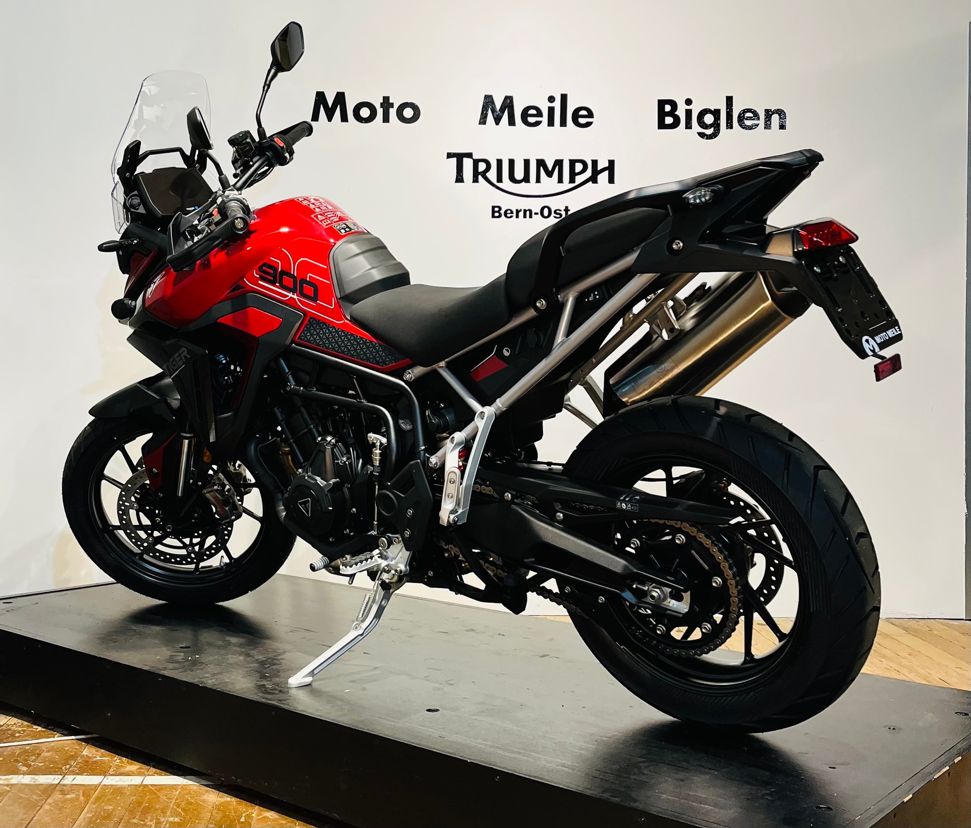 TRIUMPH Tiger 900 GT Pro-showroom-element-1