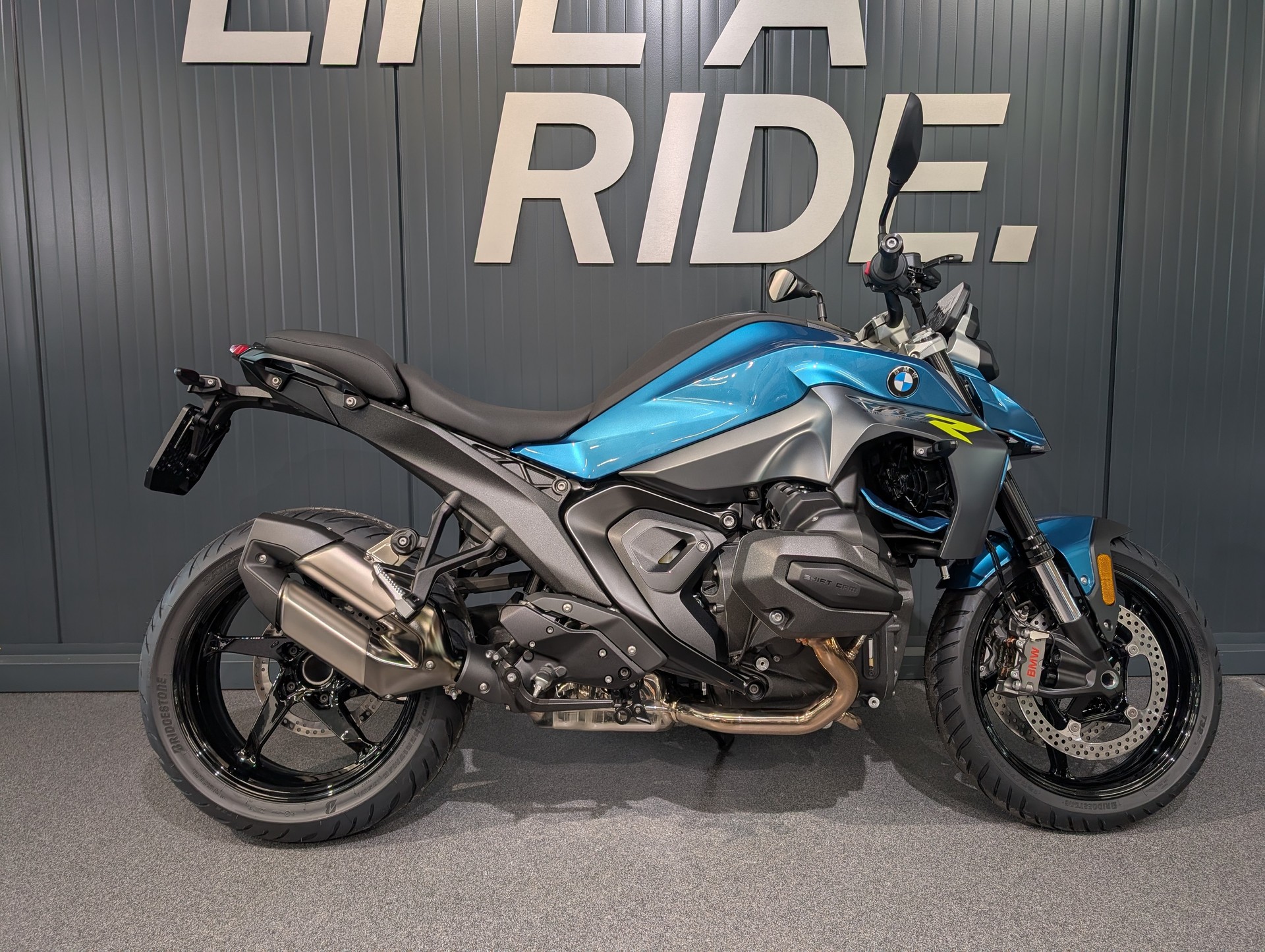BMW R 1300 R - Inklusive Service-Paket 3 Jahre / 30'000km!-image-0