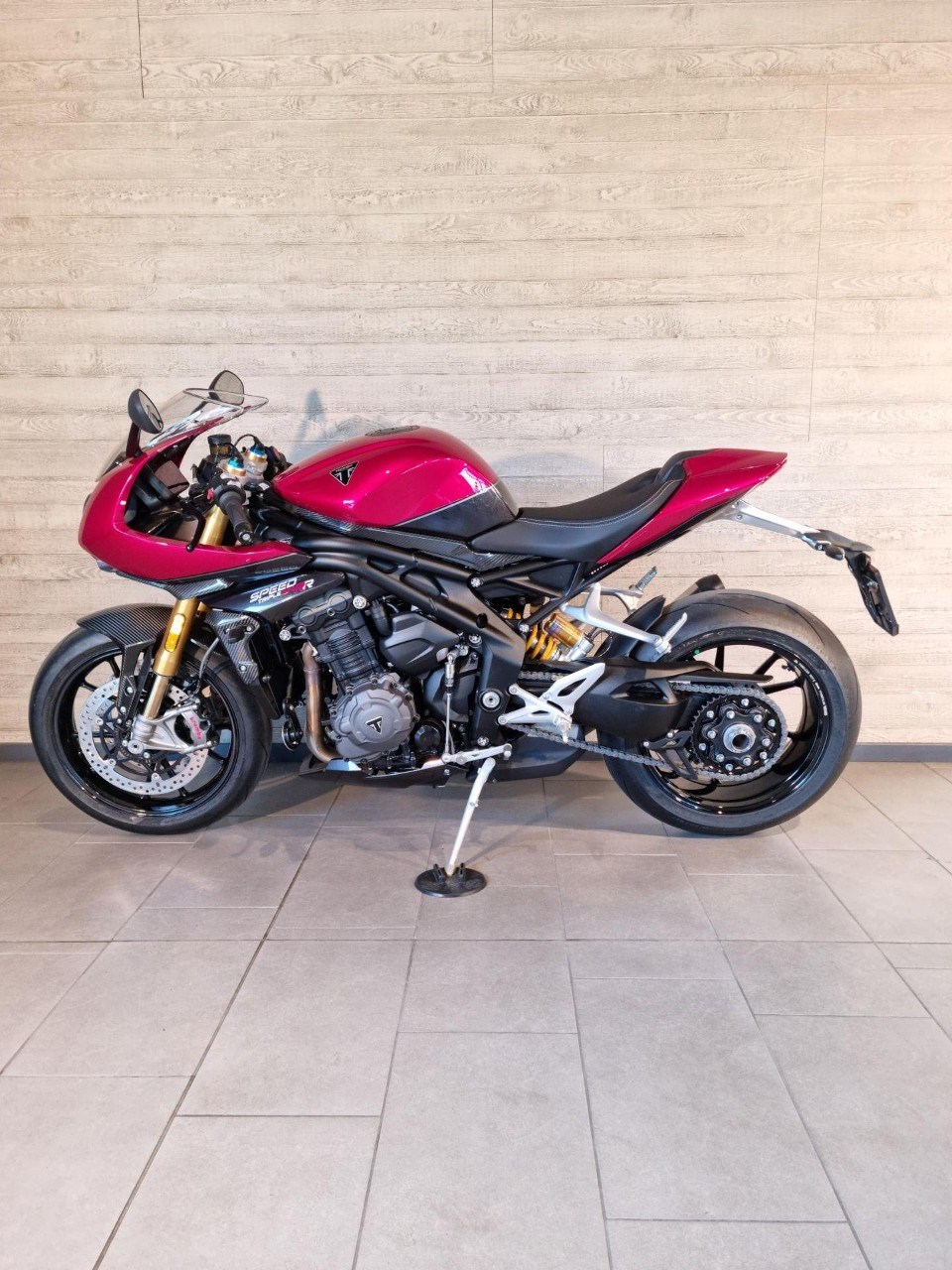 TRIUMPH Speed Triple 1200 RR Ref. 5463-showroom-element-3