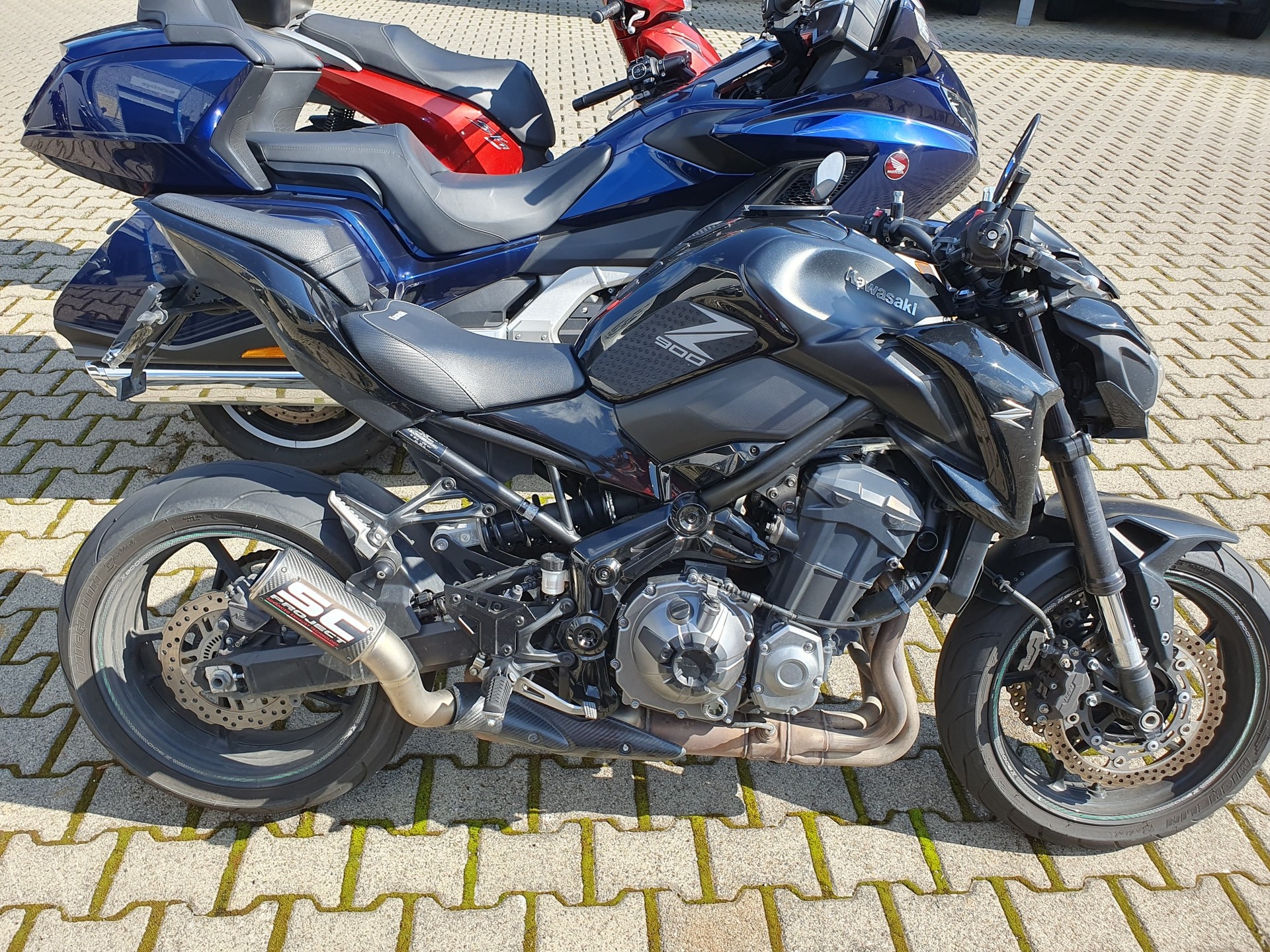 KAWASAKI Z 900-image-3