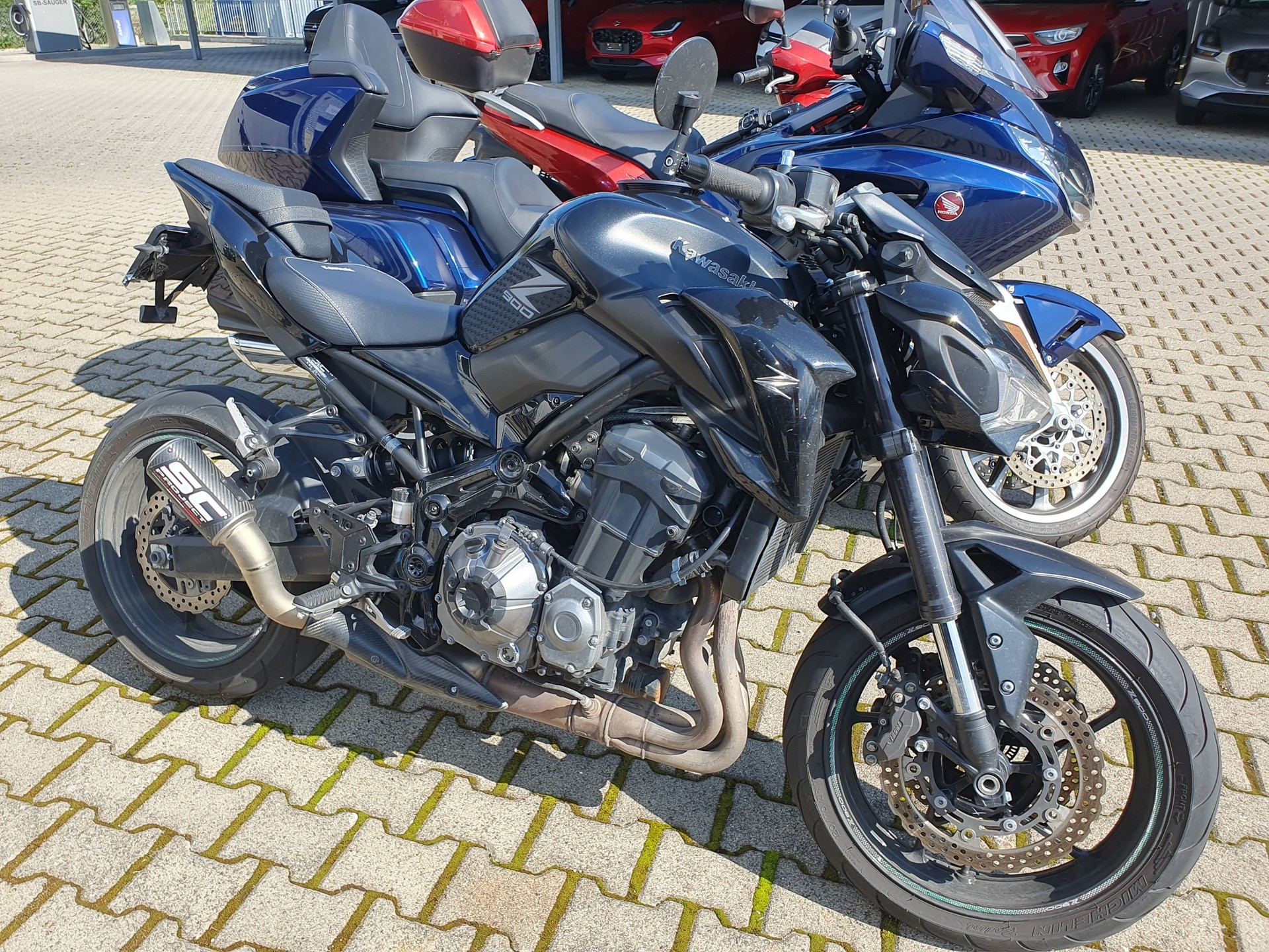 KAWASAKI Z 900-image-0