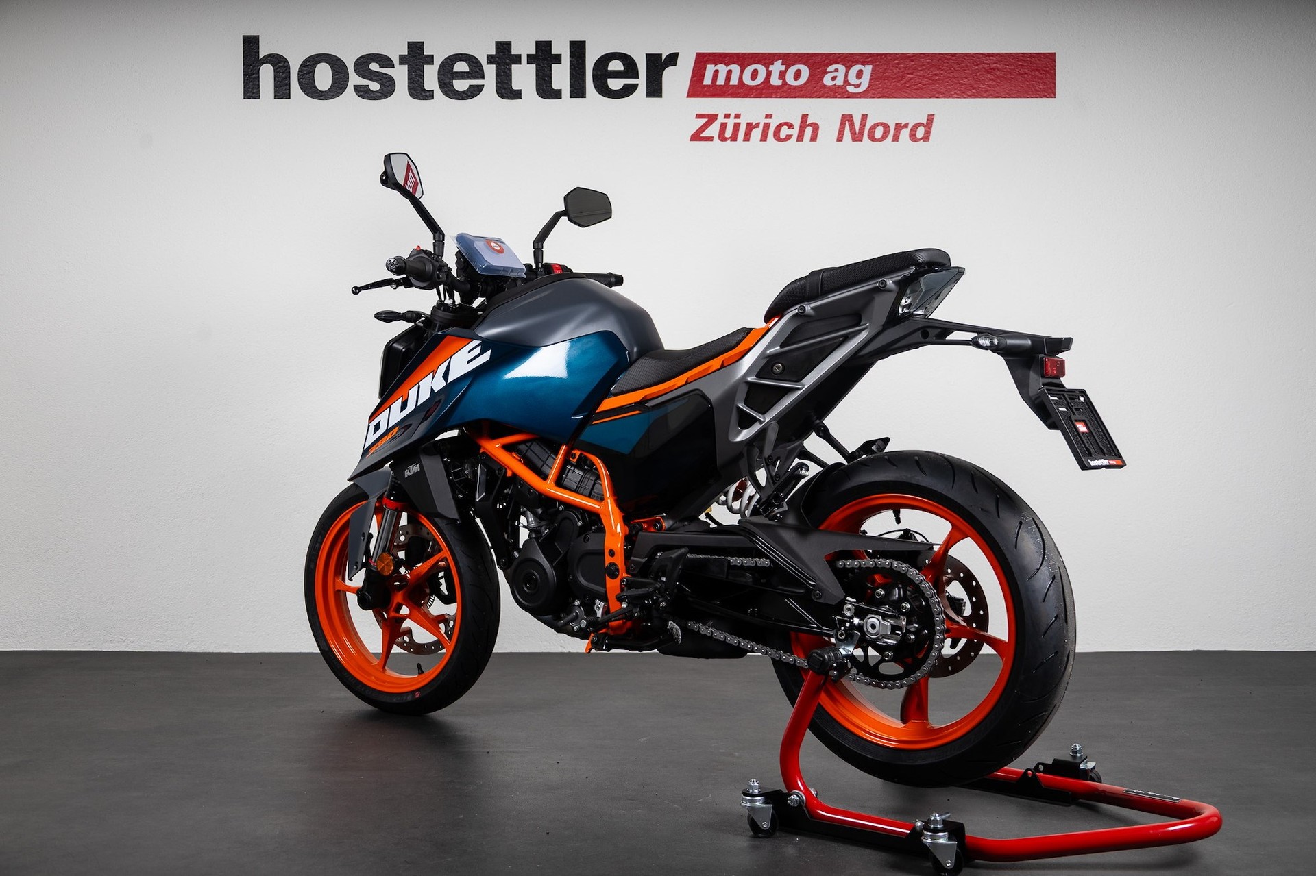KTM 390 Duke ABS-showroom-element-3