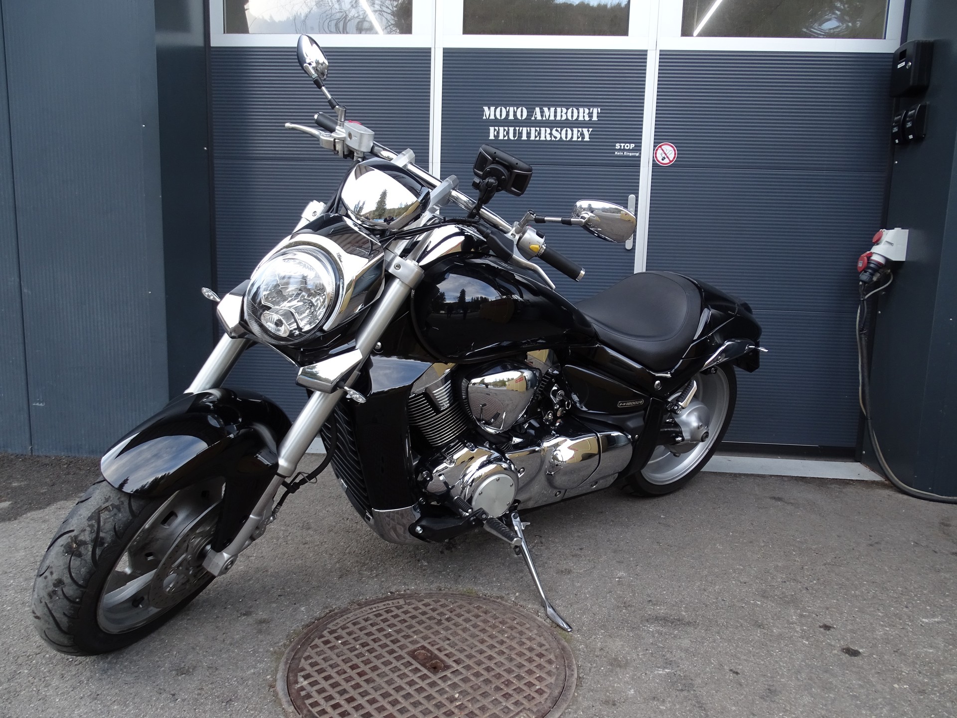 SUZUKI M 1800 R Z K9-image-3