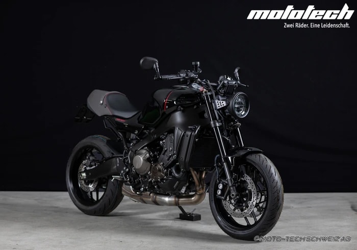 YAMAHA XSR 900