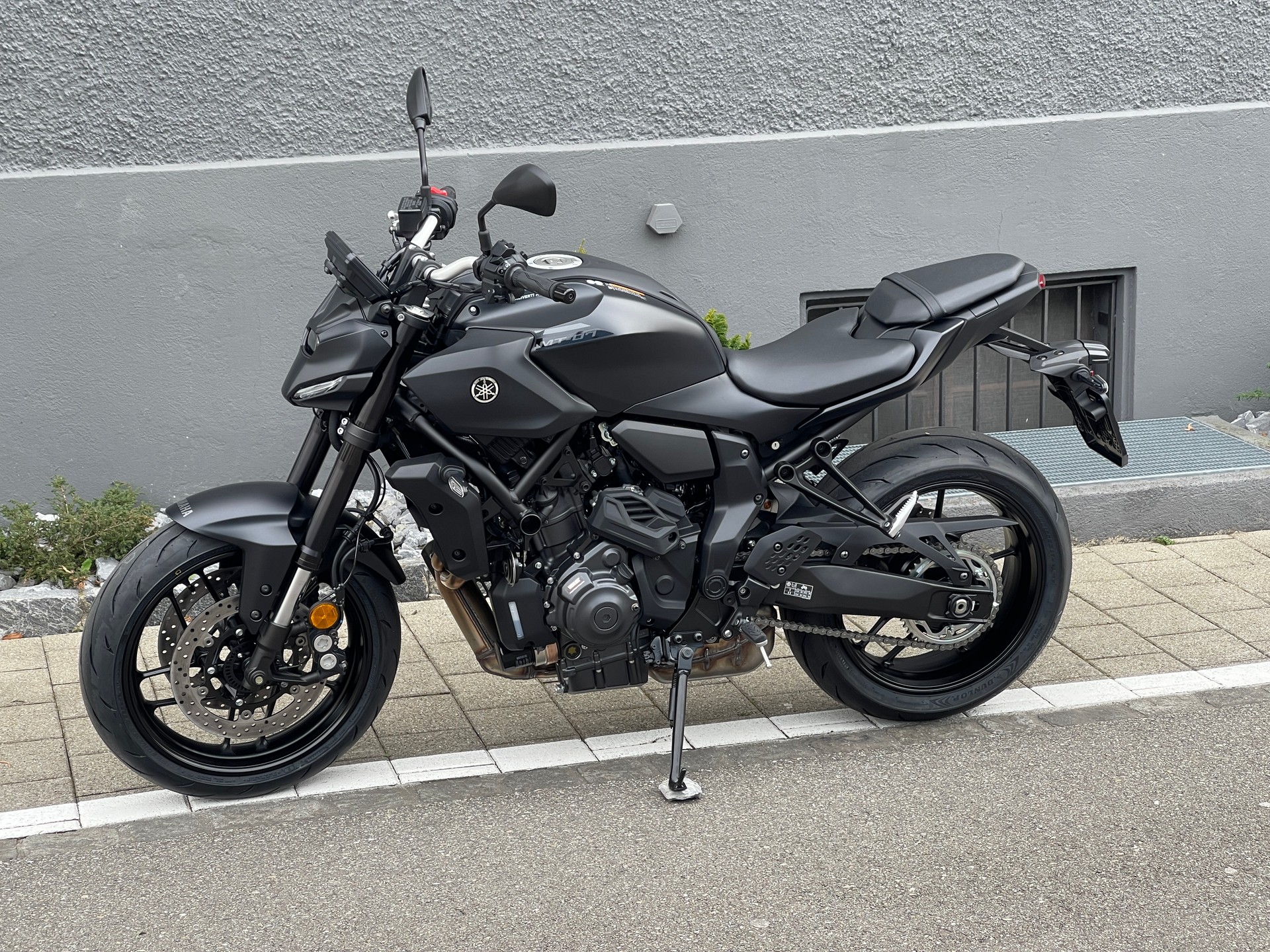 YAMAHA Y-AMT-showroom-element-1