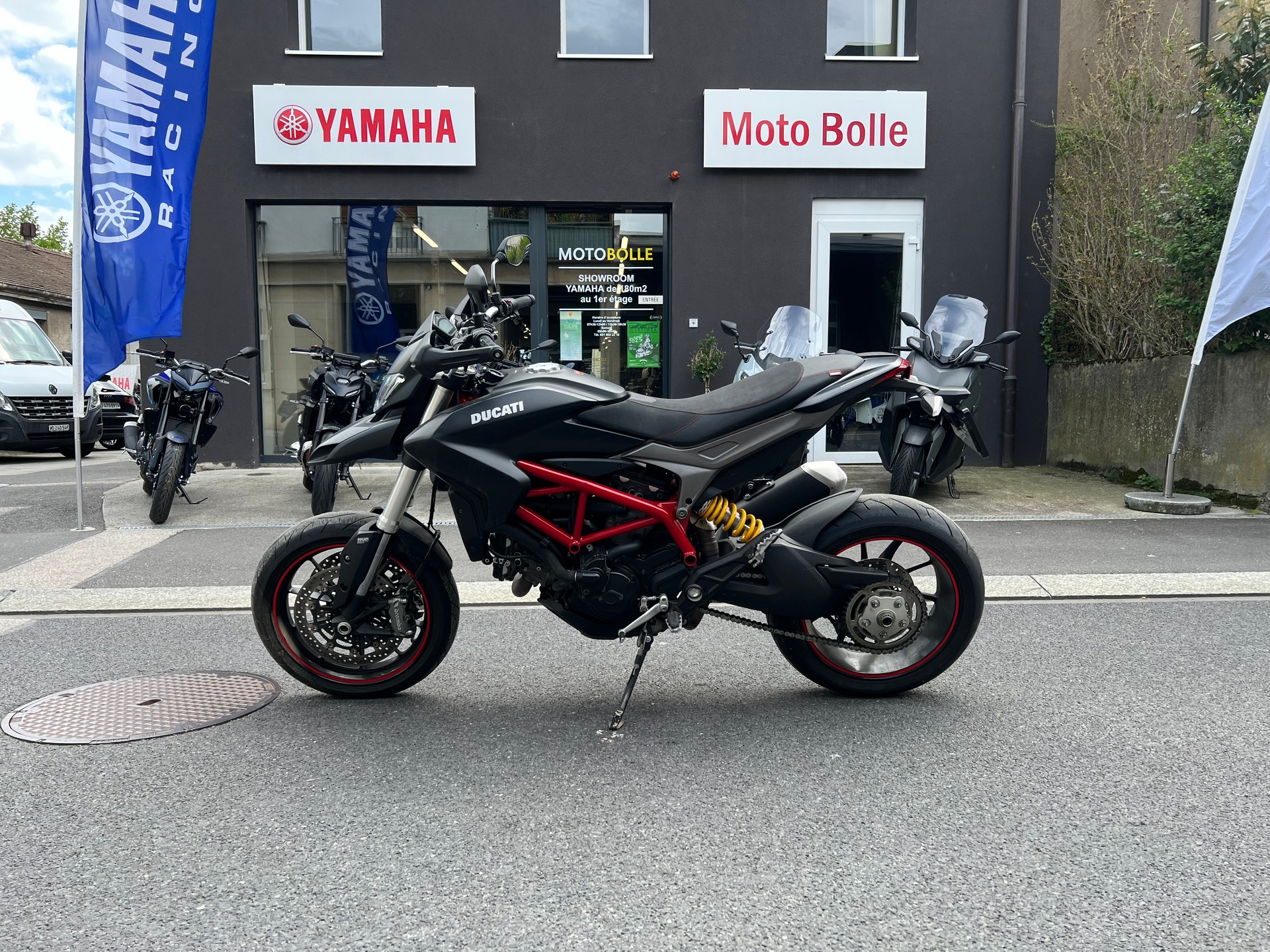DUCATI Hypermotard 821-image-3