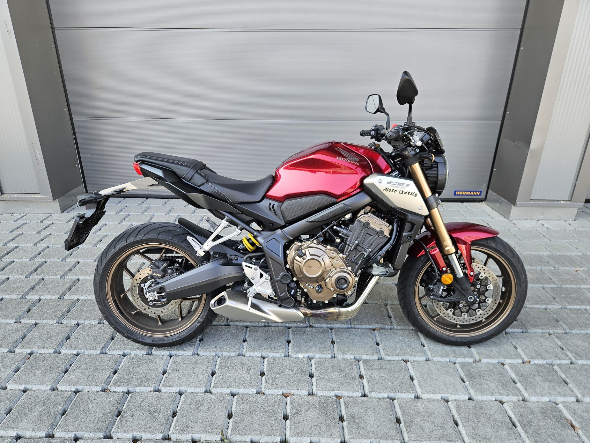 HONDA CB 650 R
