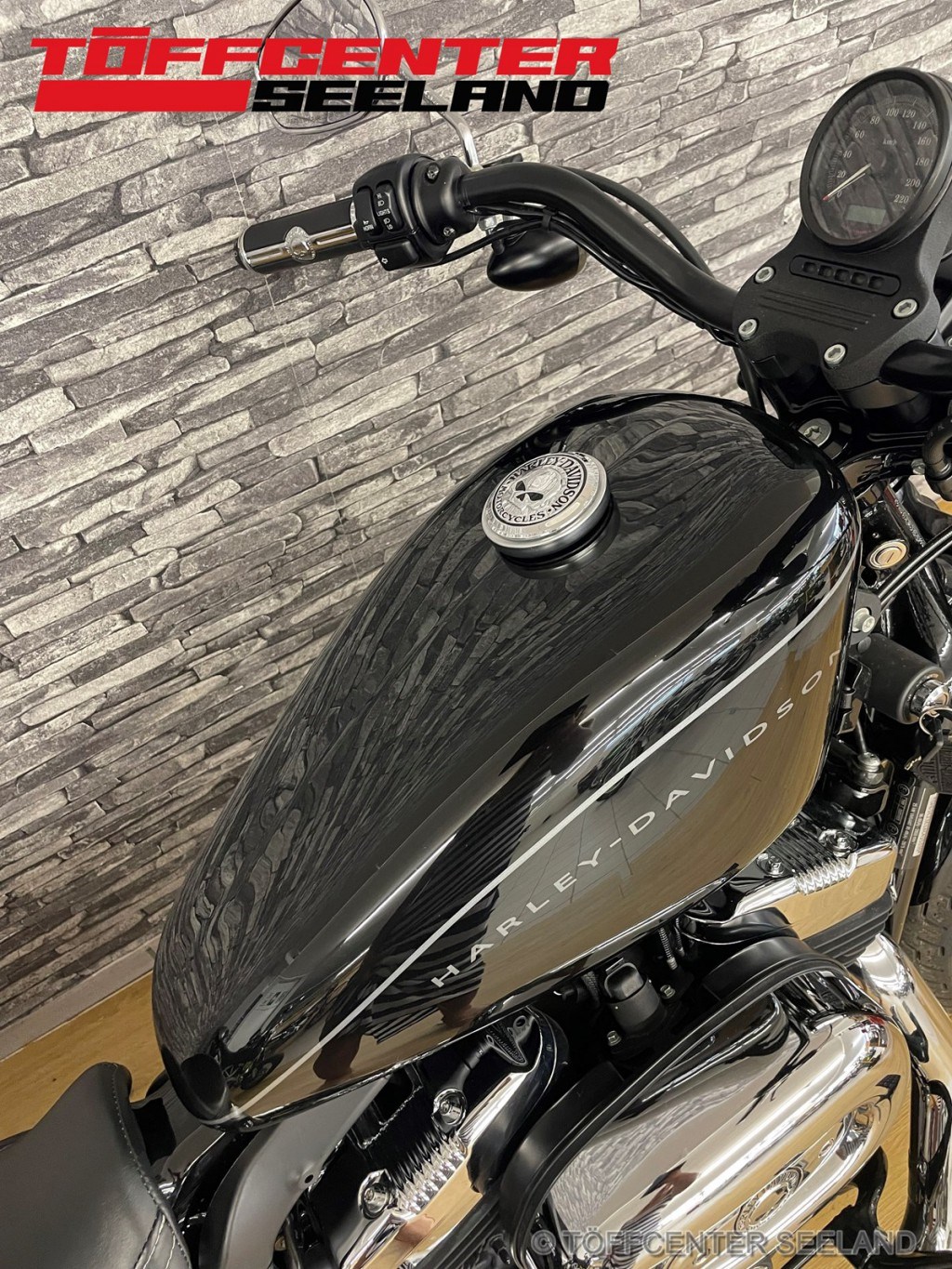 HARLEY-DAVIDSON XL 1200 N Sportster Nightster-image-2
