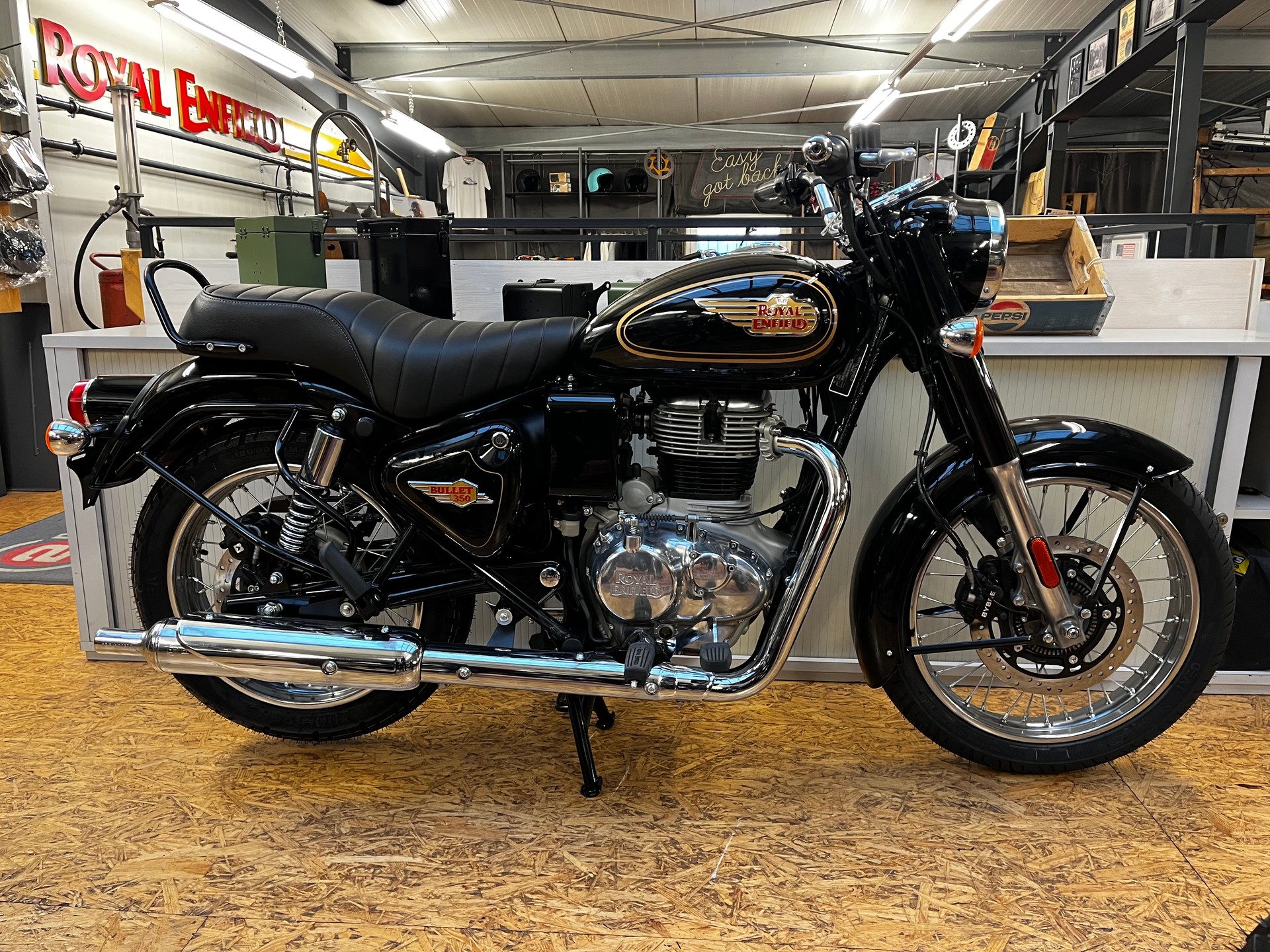 ROYAL ENFIELD BULLET 350