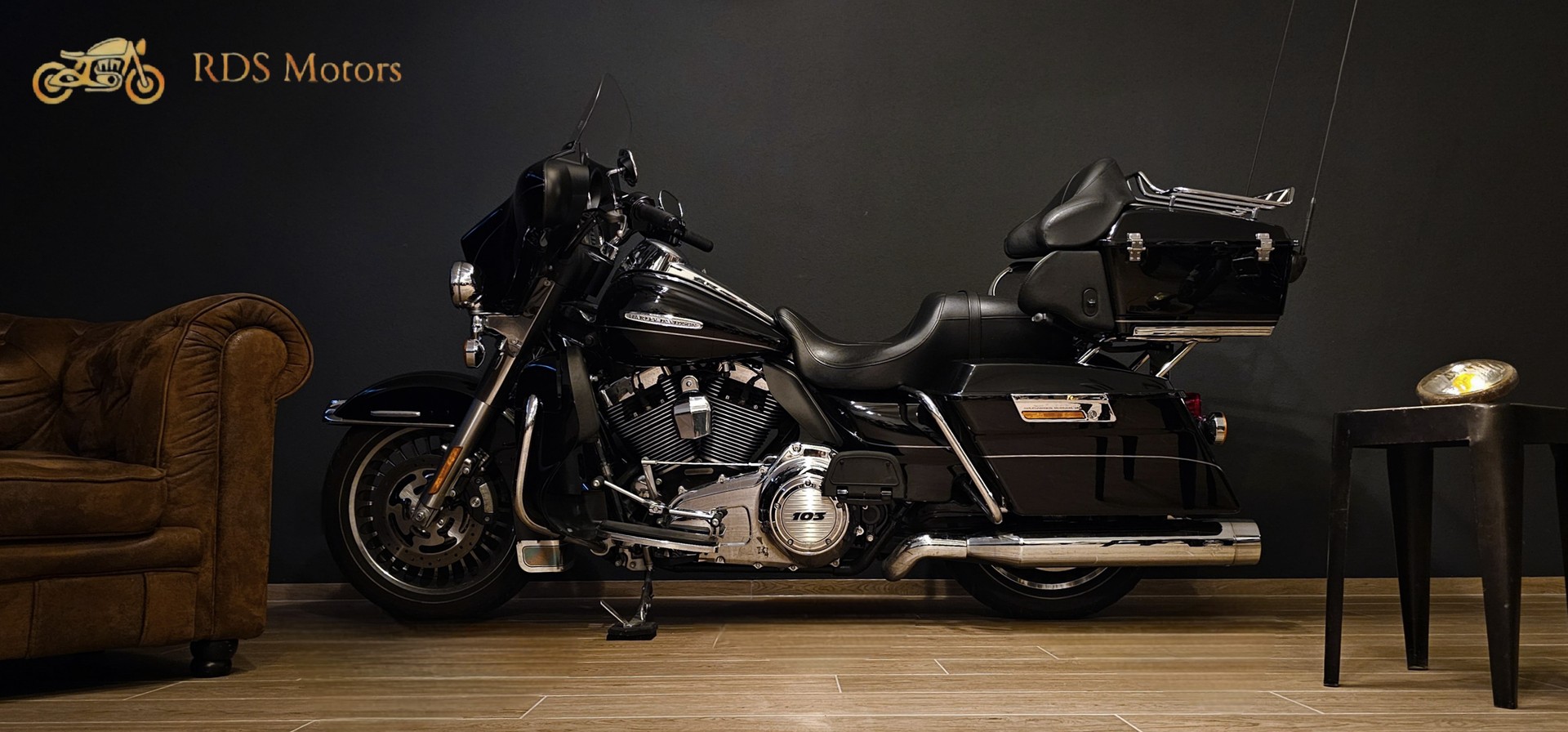 HARLEY-DAVIDSON FLHTK Electra Glide Ultra Limited-showroom-element-3