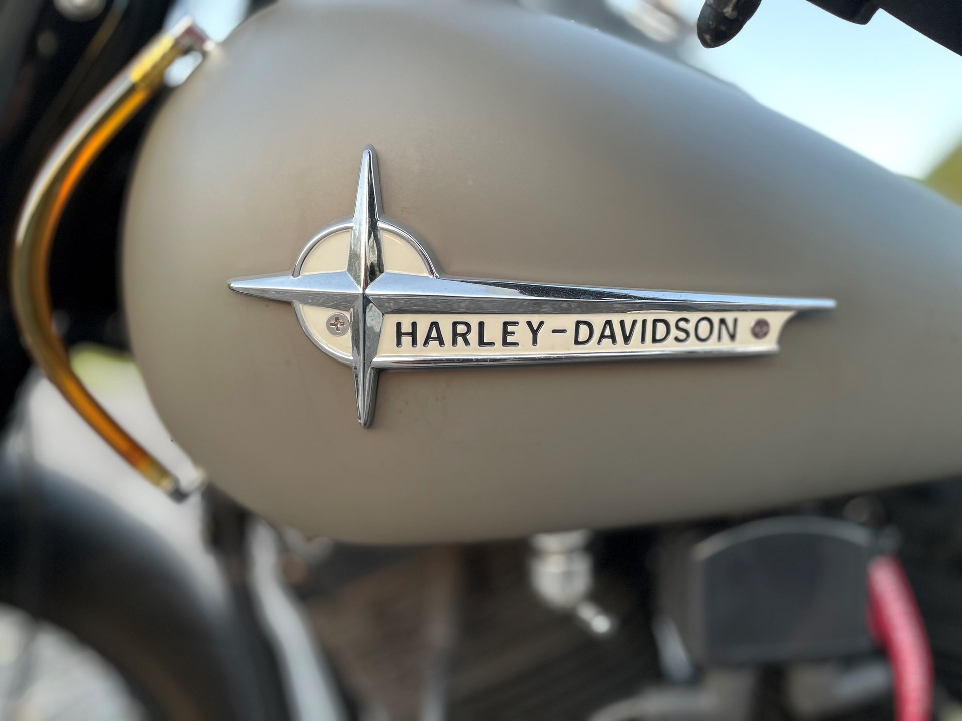 HARLEY-DAVIDSON FLST Heritage Softail-image-0