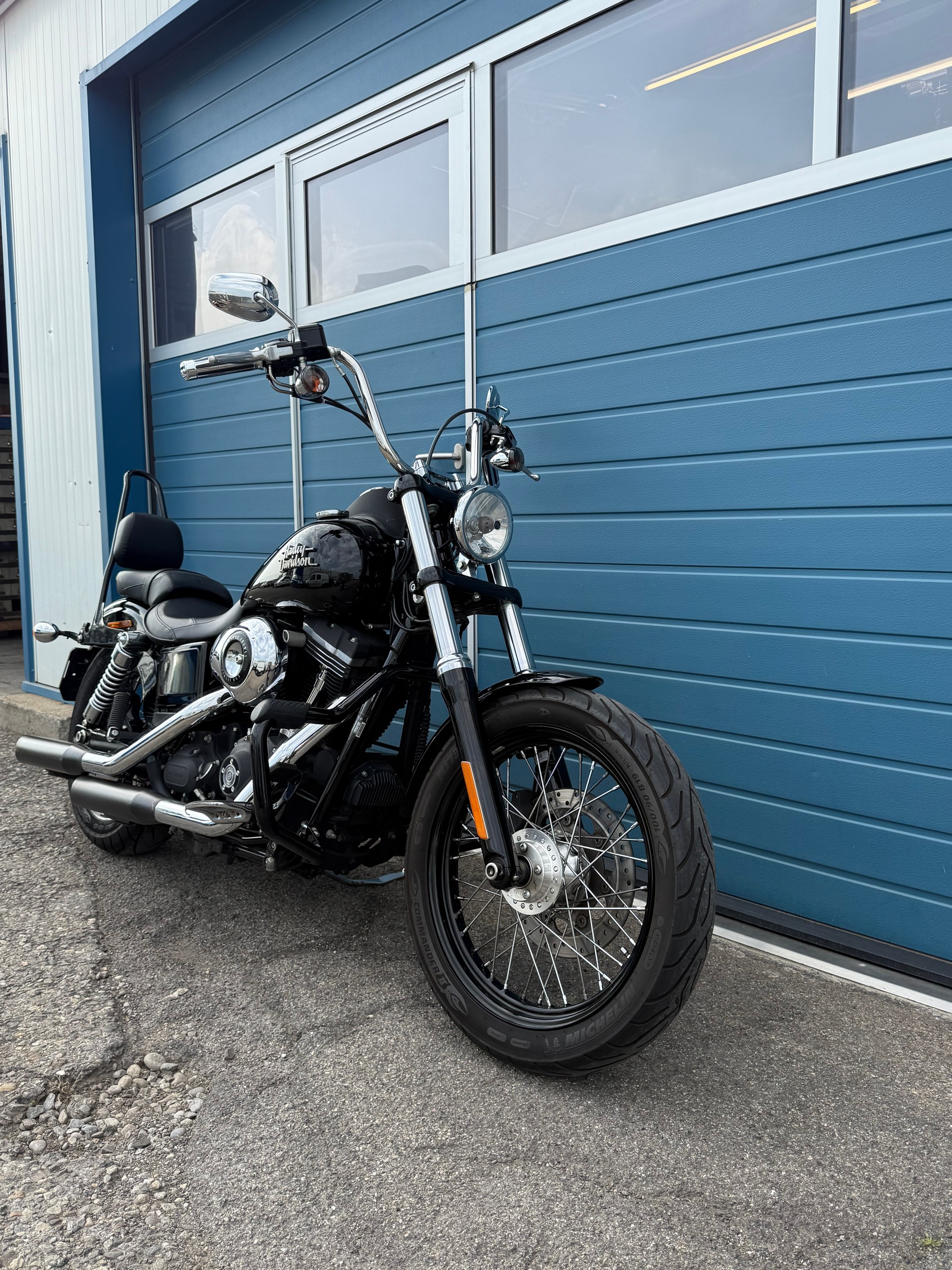 HARLEY-DAVIDSON Street Bob-image-2